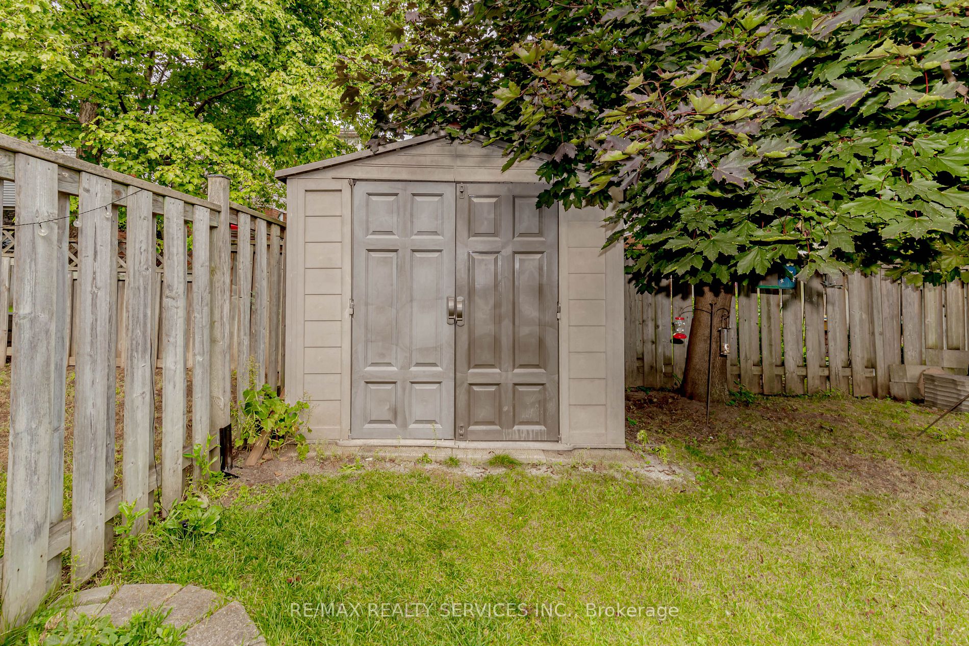 43 Creekwood Cres