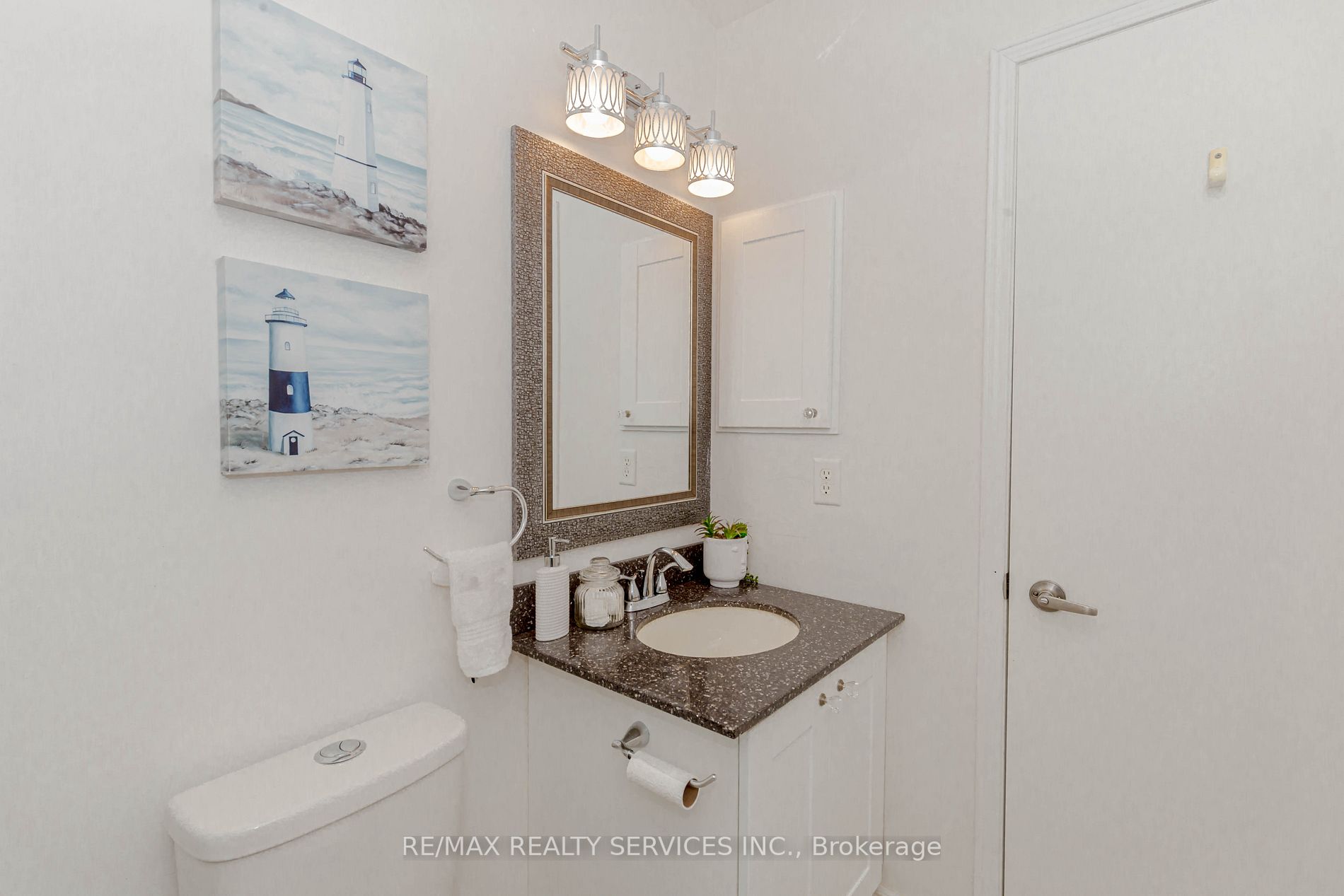 43 Creekwood Cres