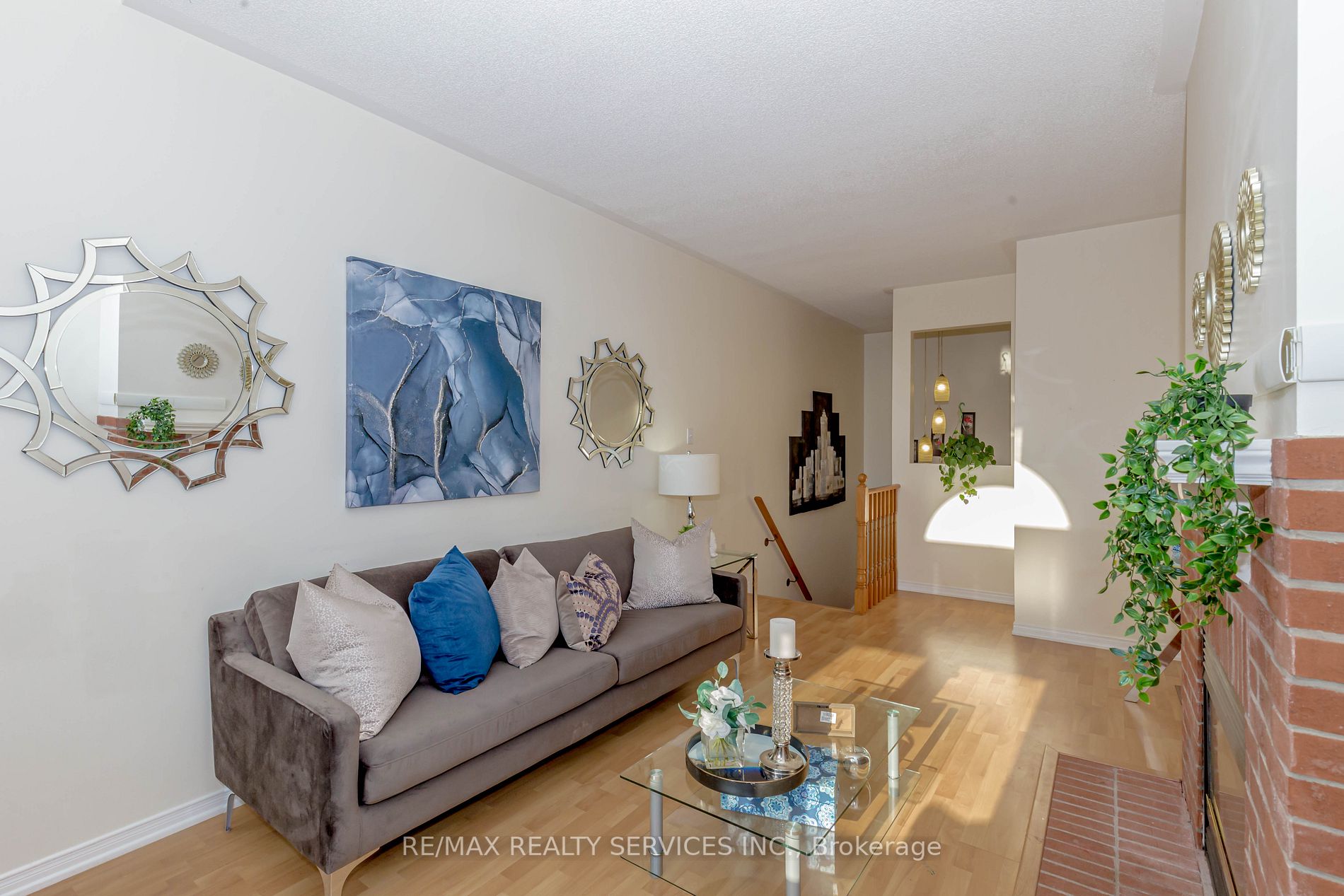 43 Creekwood Cres