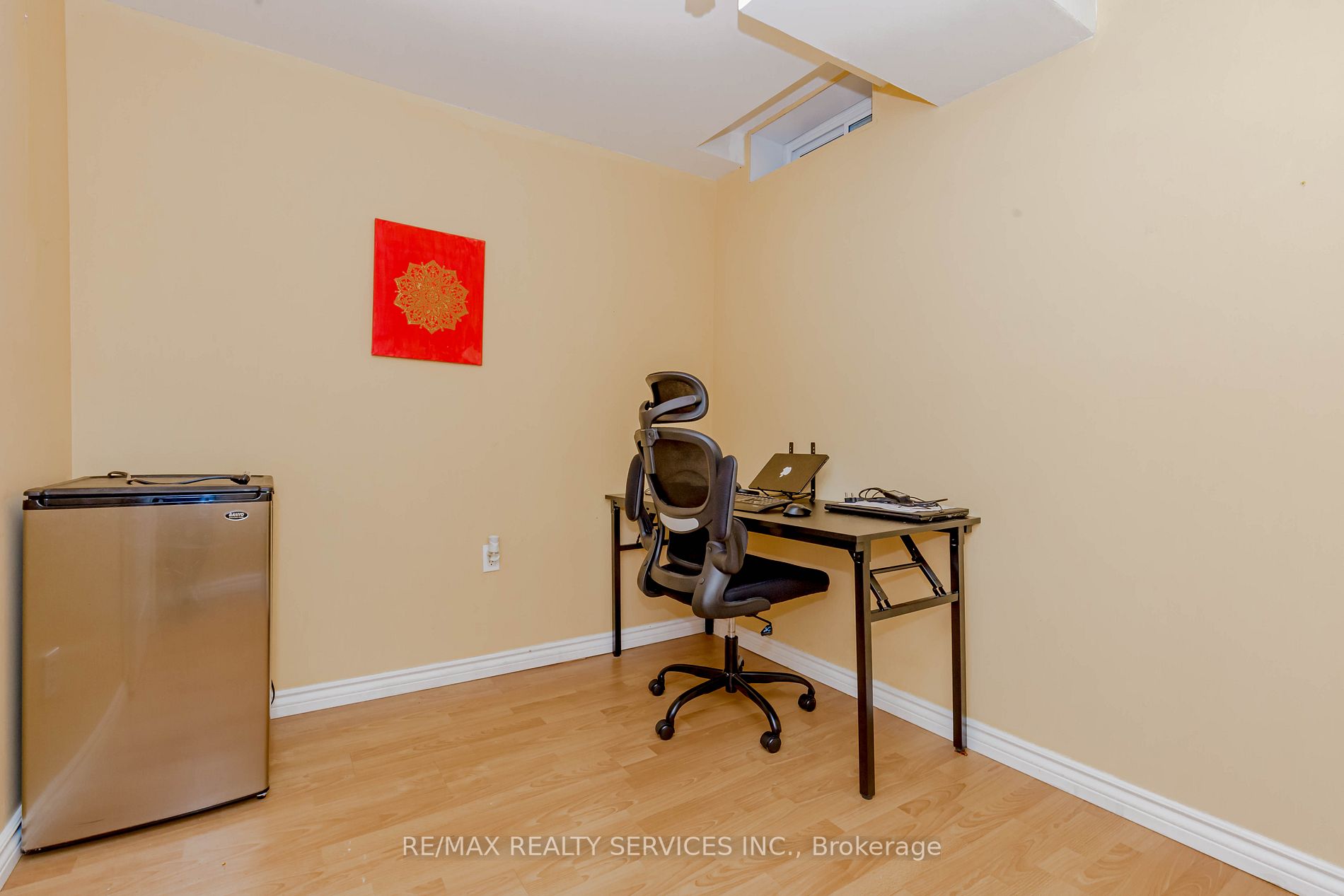 43 Creekwood Cres