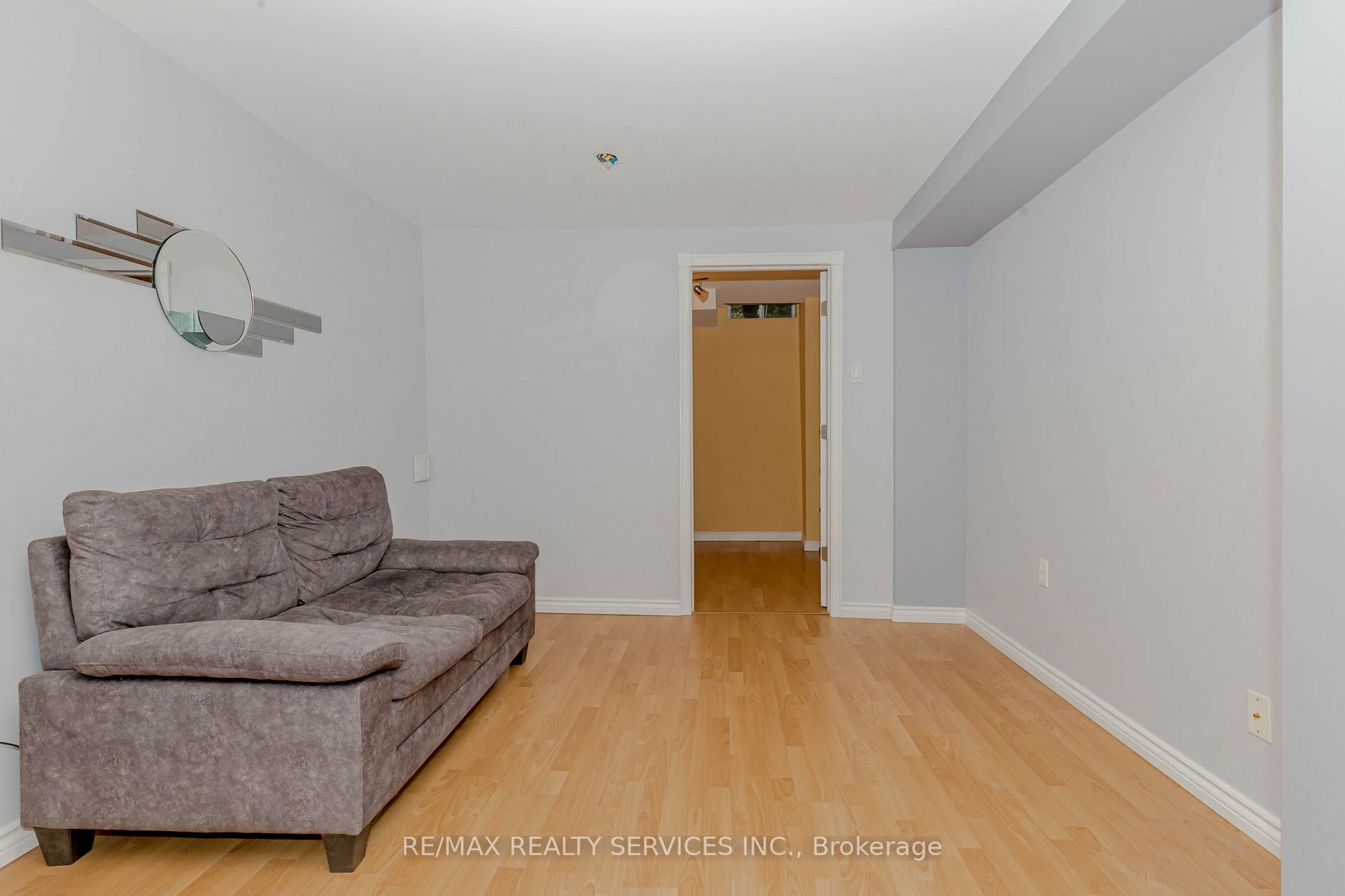 43 Creekwood Cres