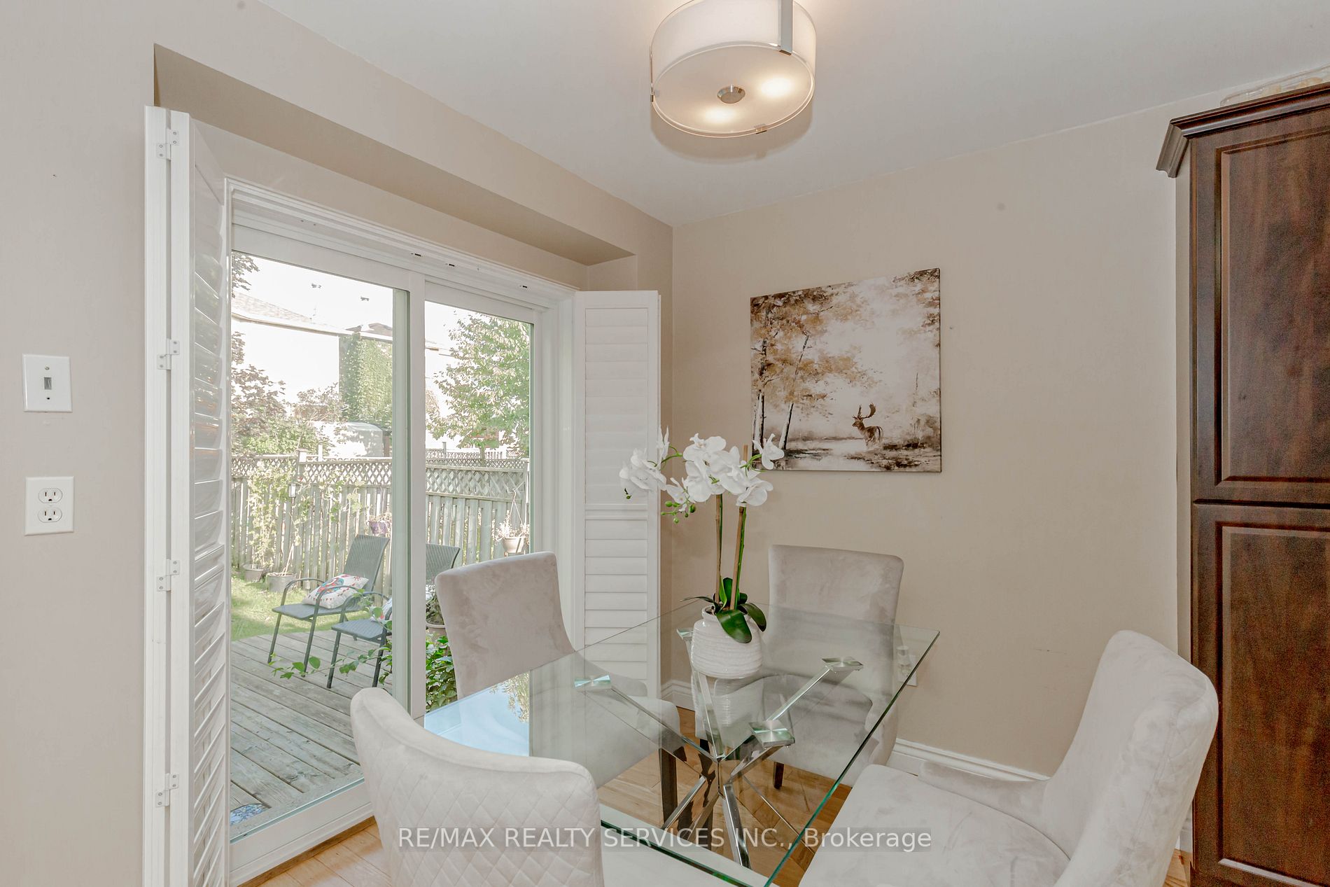 43 Creekwood Cres
