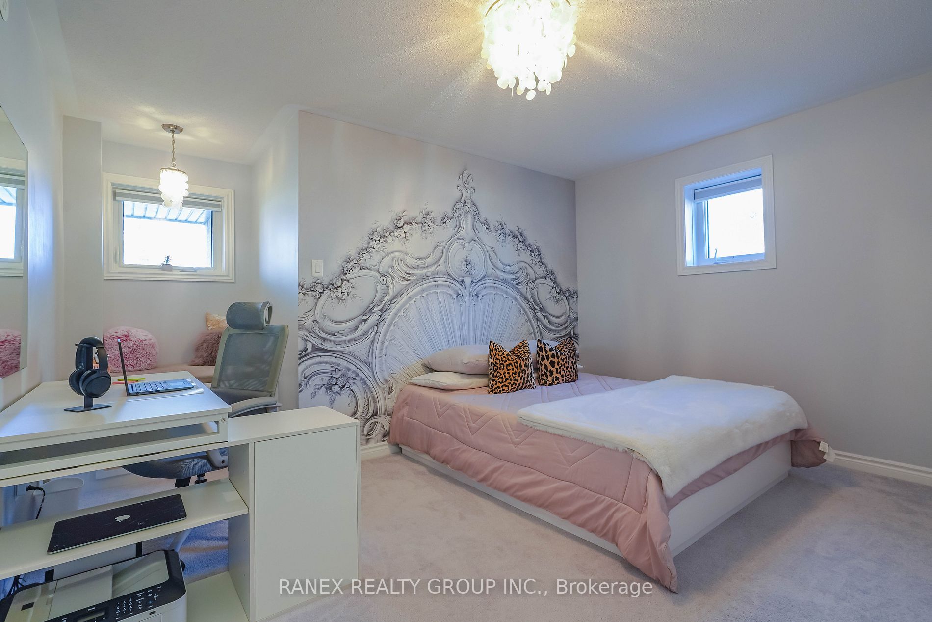 1813 Rex Heath Drive, #244