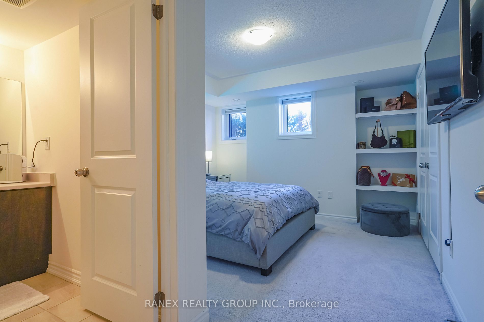 1813 Rex Heath Drive, #244