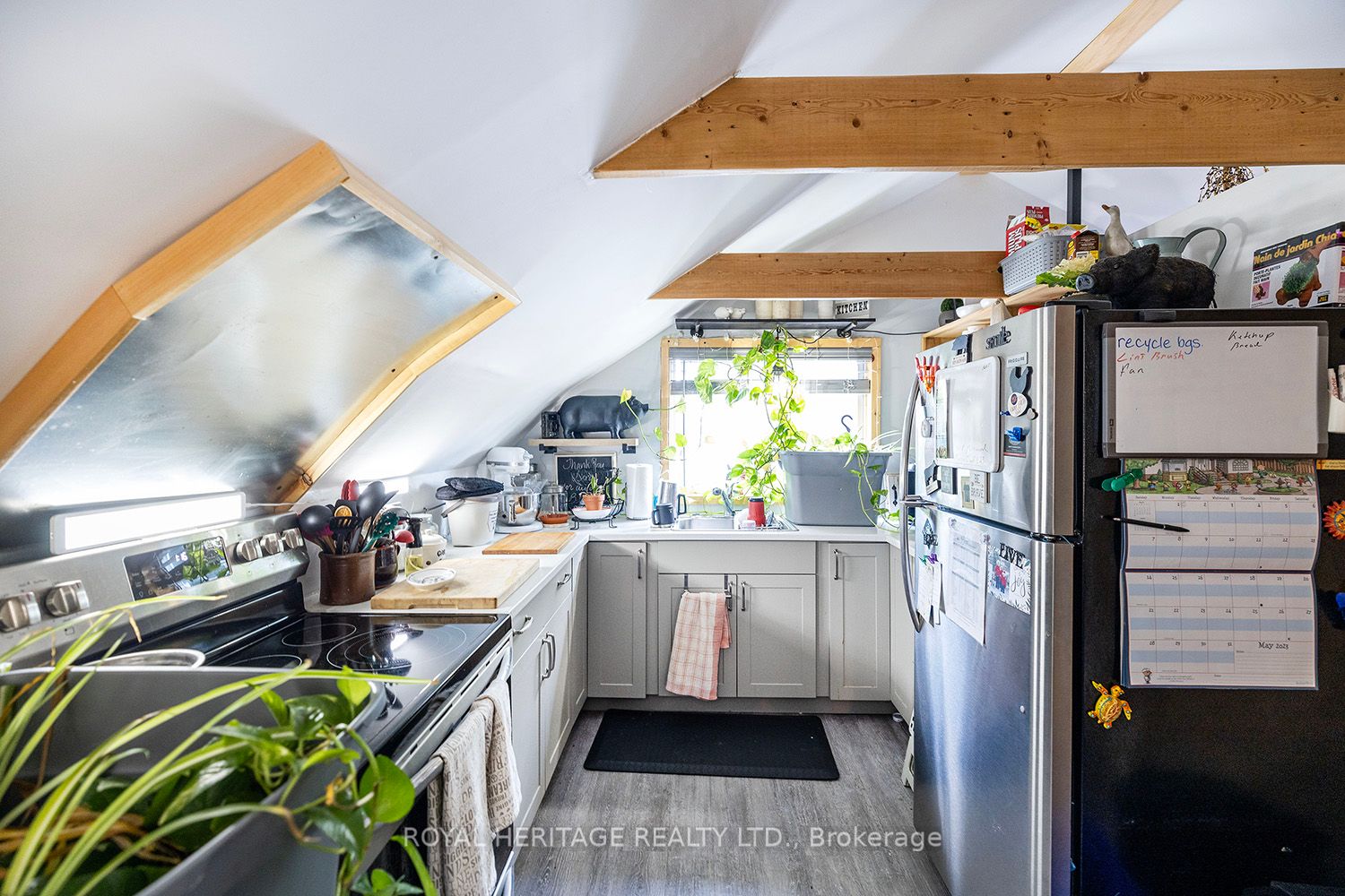 298 Carnegie Beach Rd