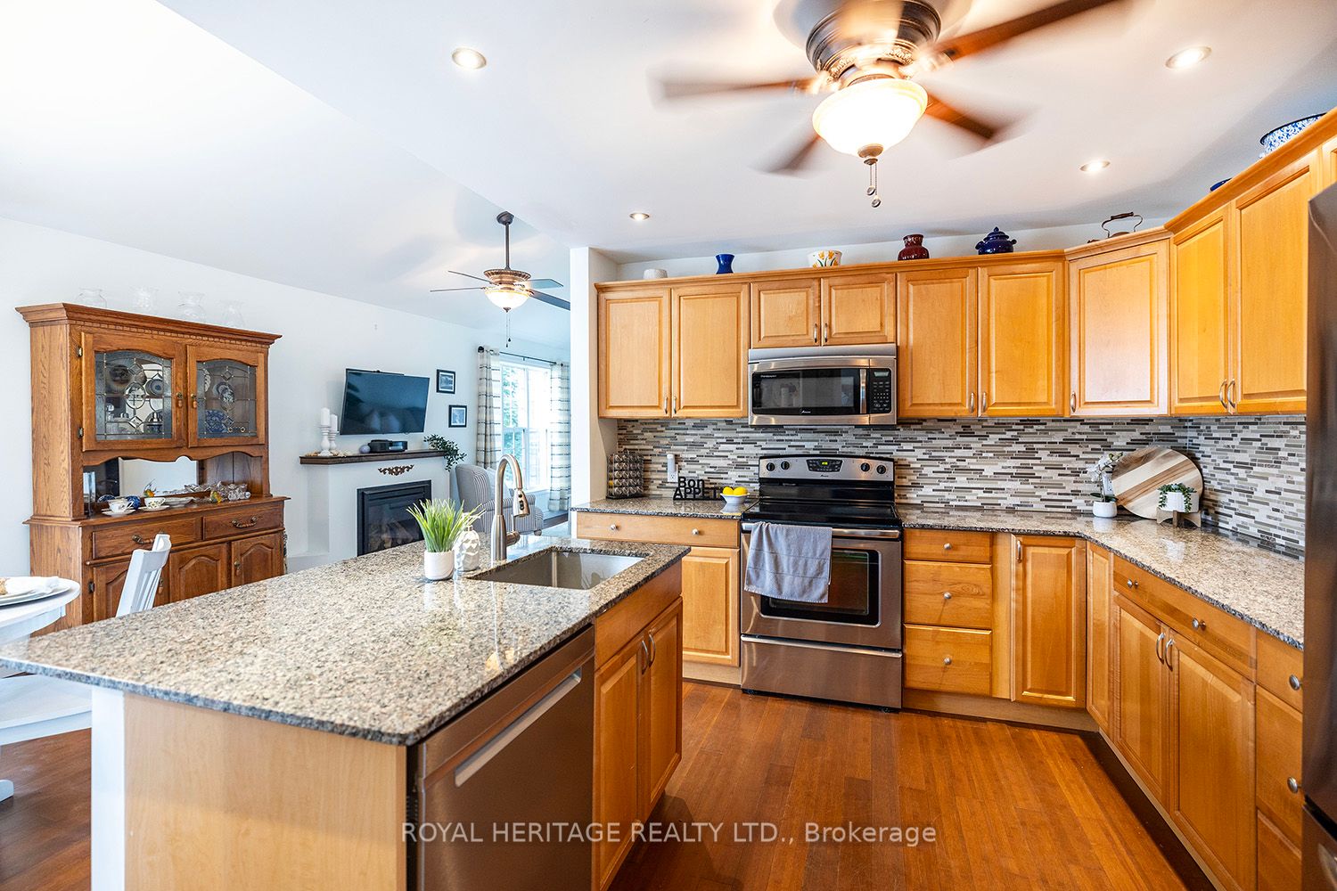 298 Carnegie Beach Rd