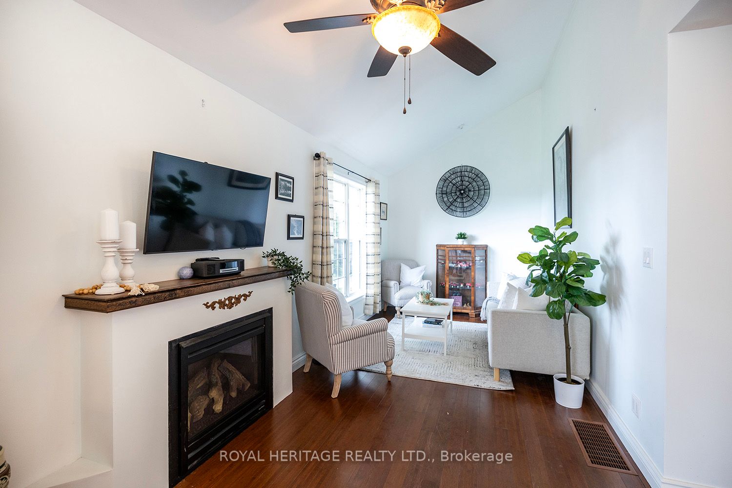 298 Carnegie Beach Rd