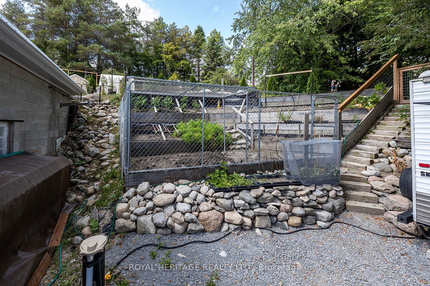 298 Carnegie Beach Rd