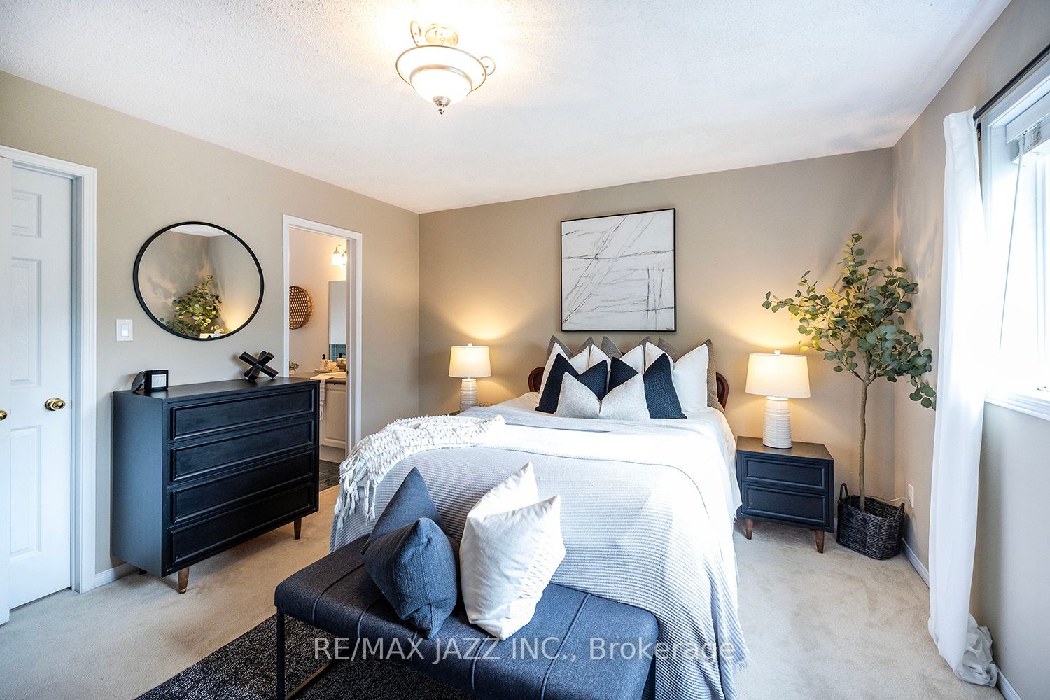 52 Anders Dr