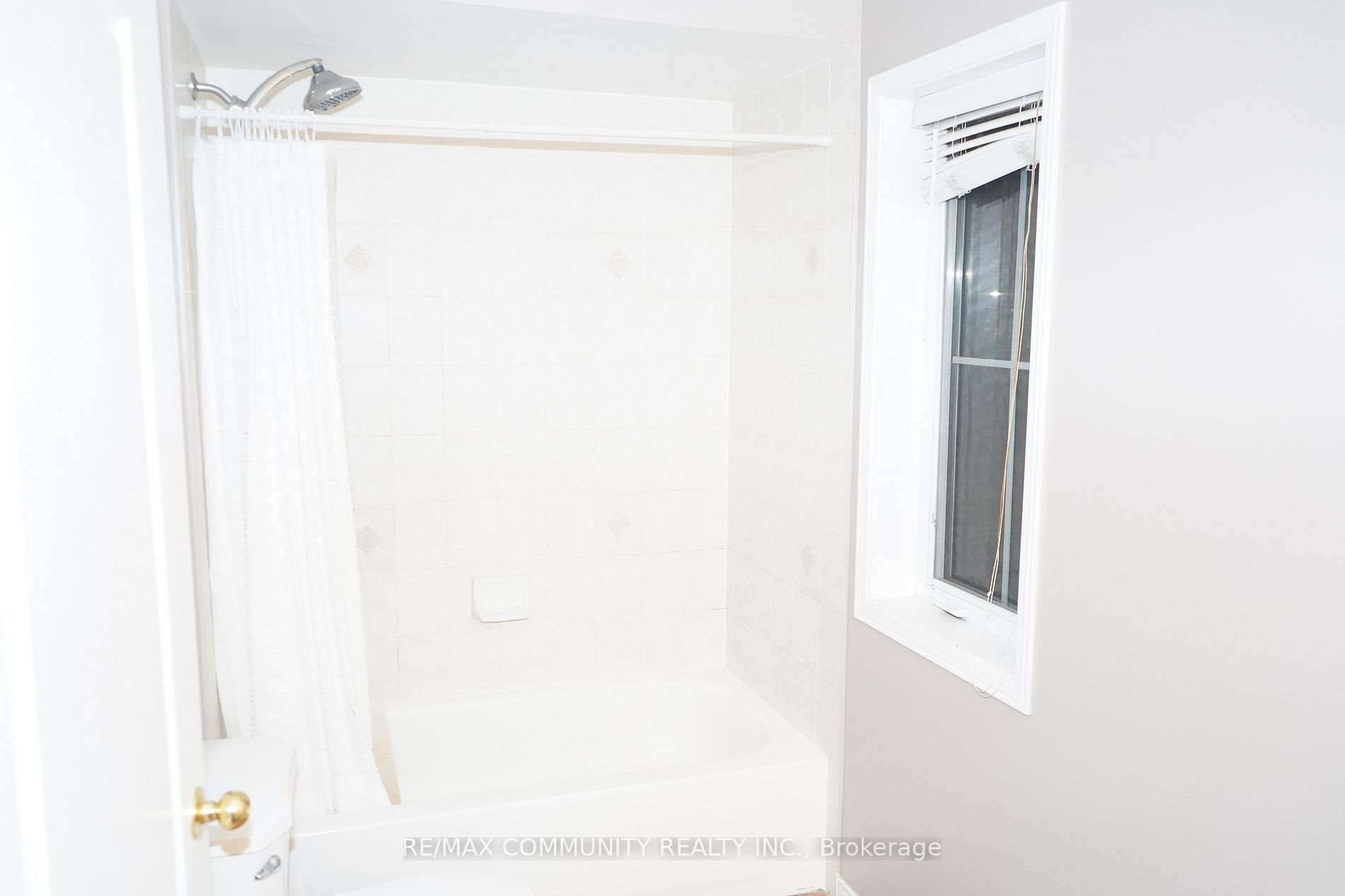 56 Mcnicol Cres