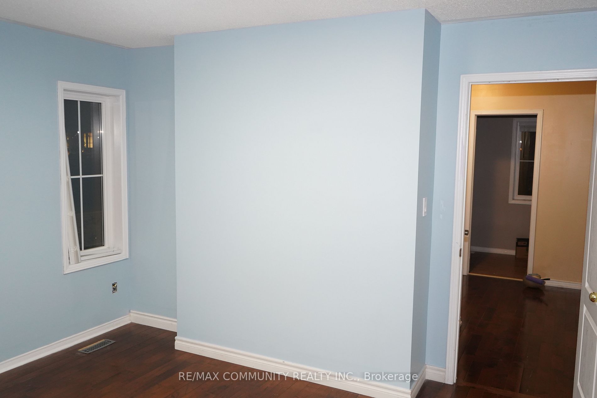 56 Mcnicol Cres