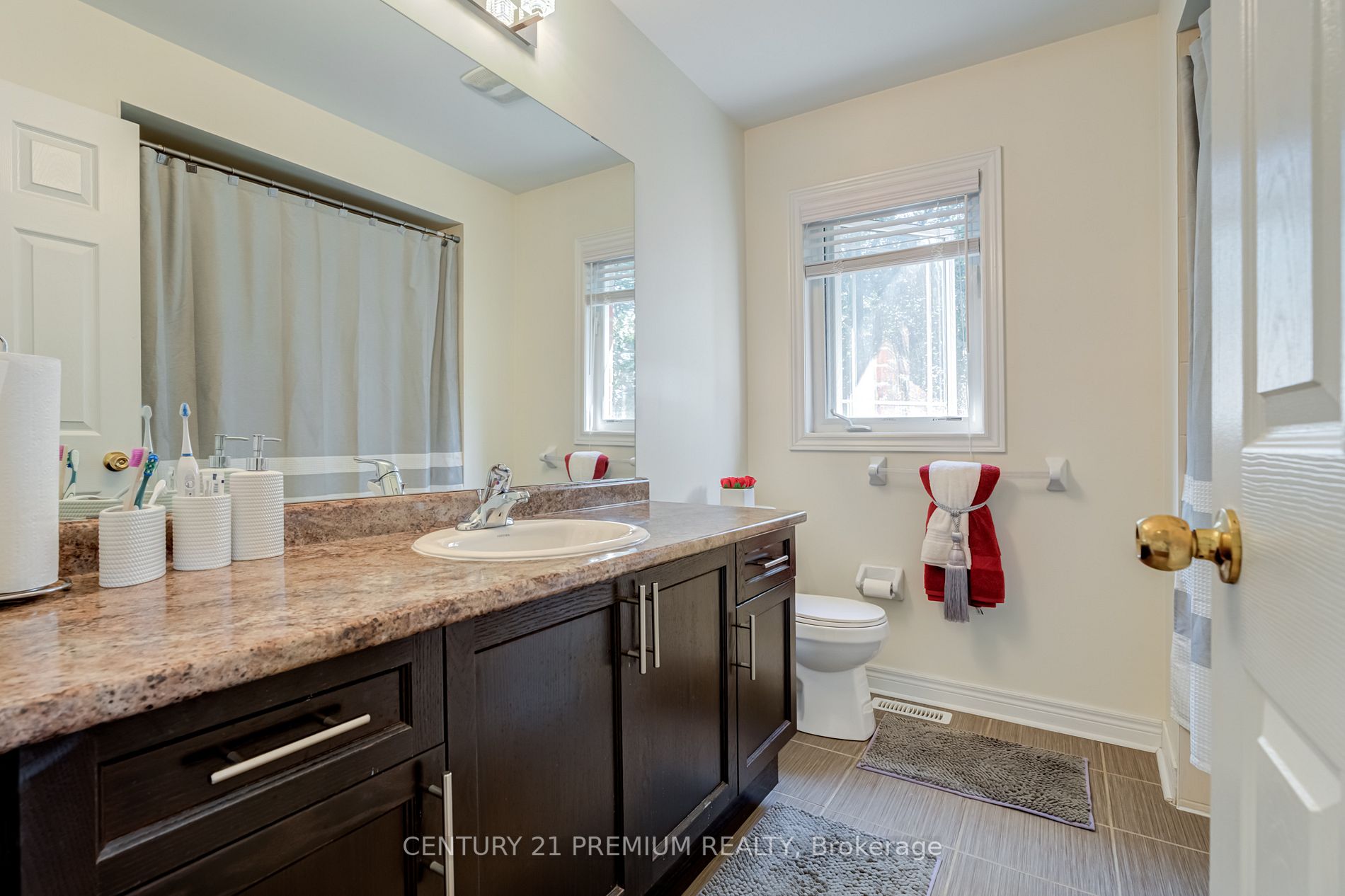 79 Snowling Dr