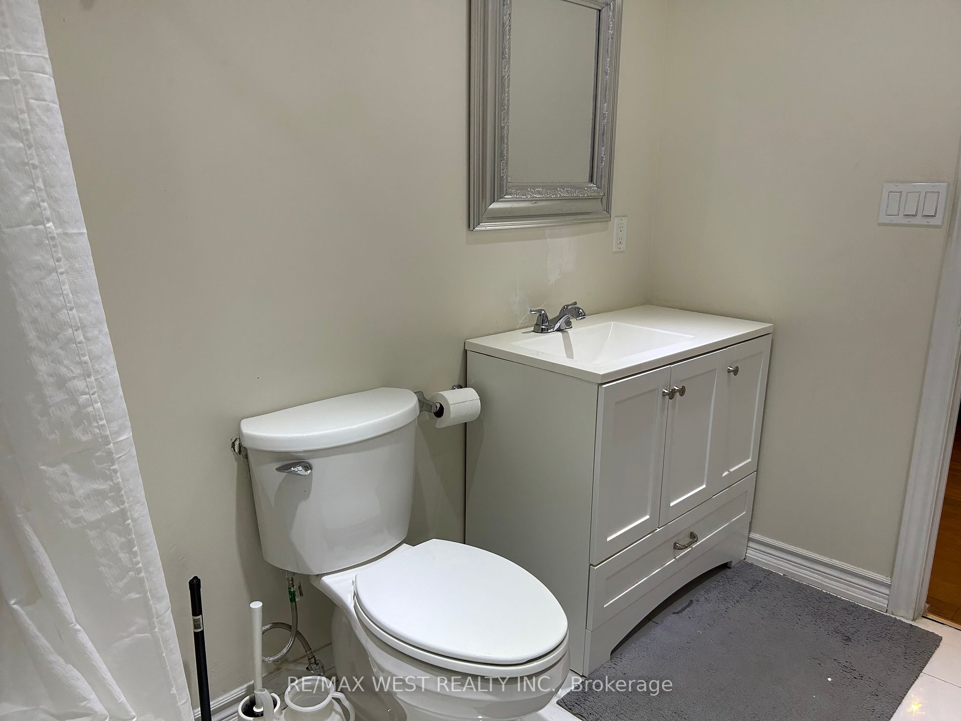 128 Braebrook Drive