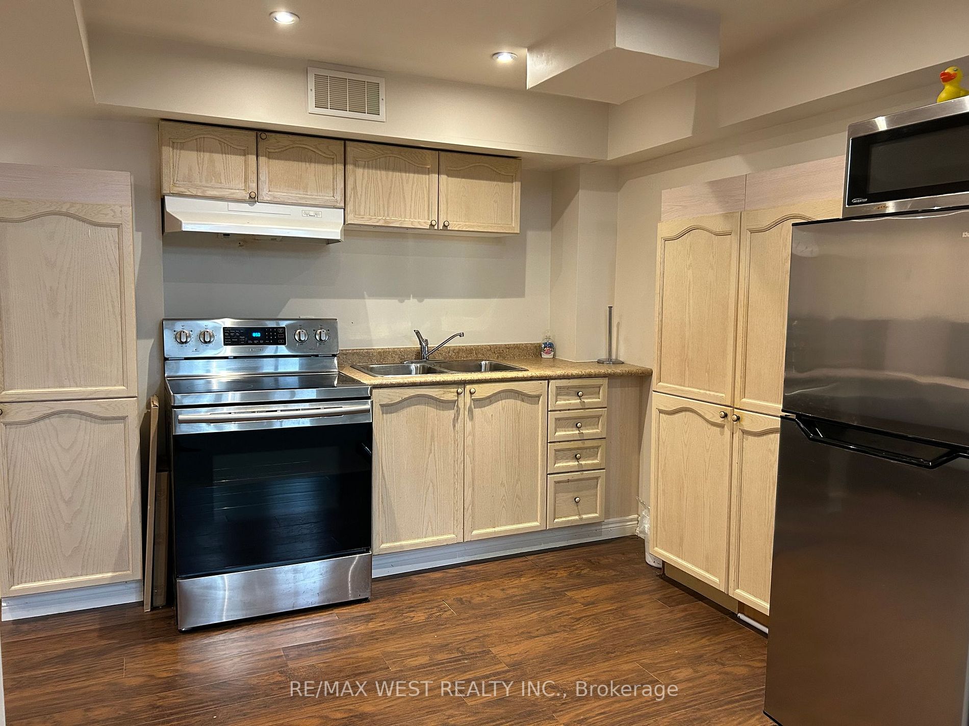 128 Braebrook Drive