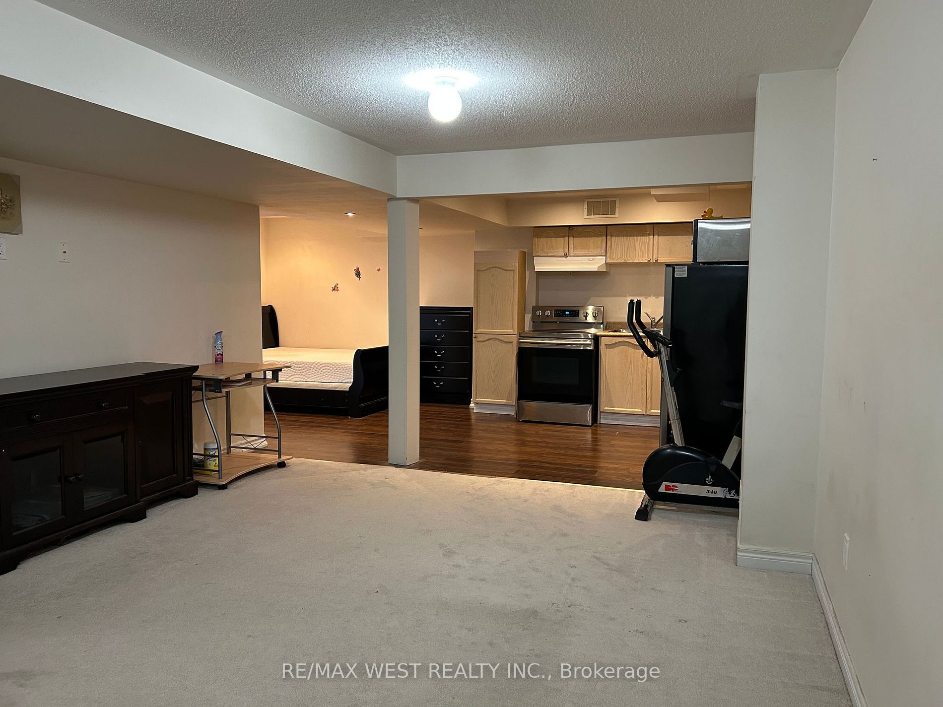 128 Braebrook Drive