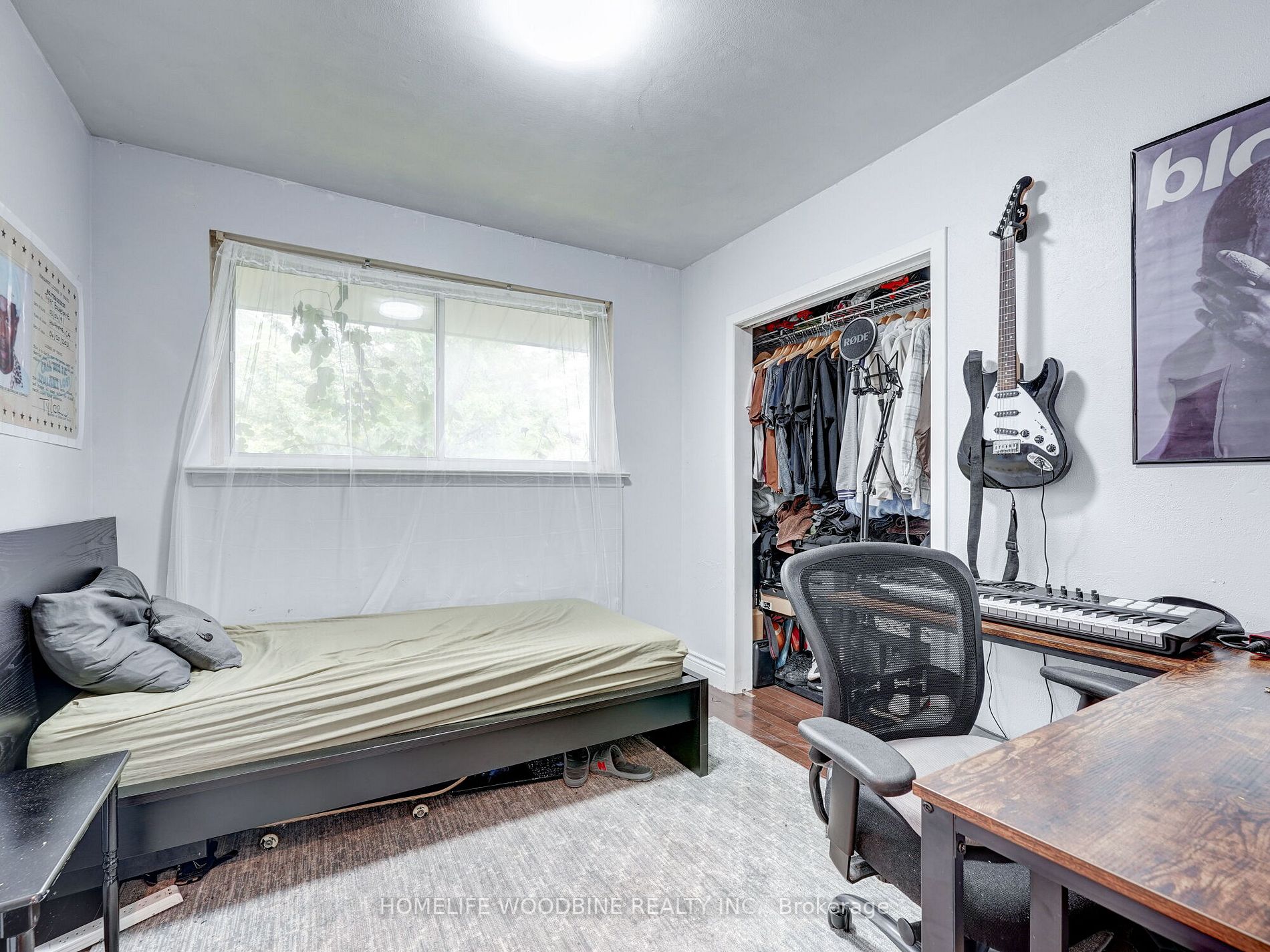 15 Woodgarden Crescent