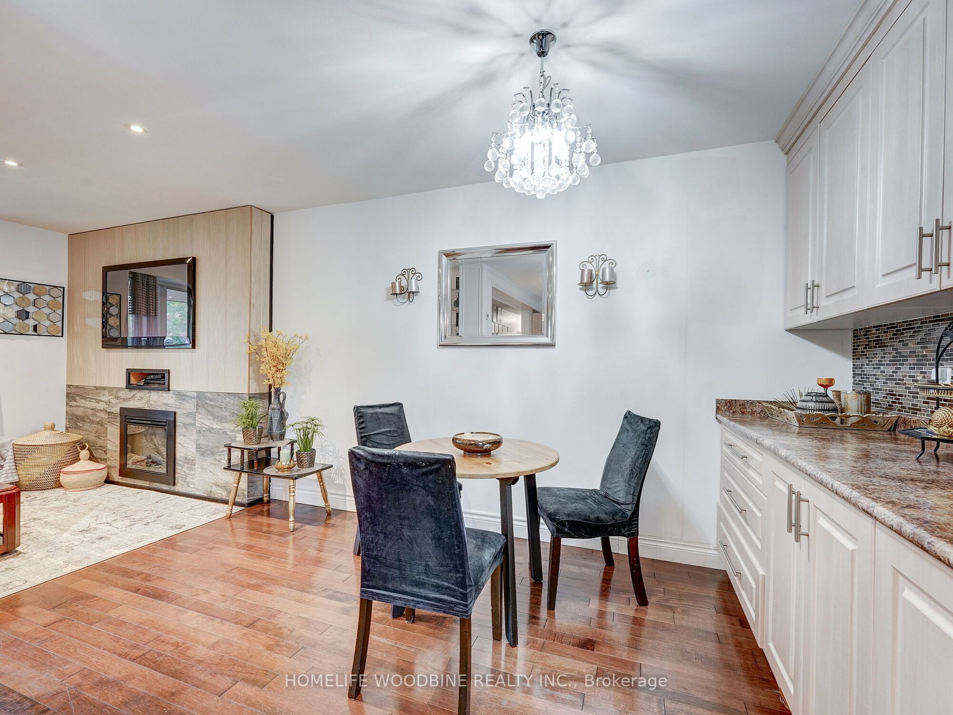 15 Woodgarden Crescent