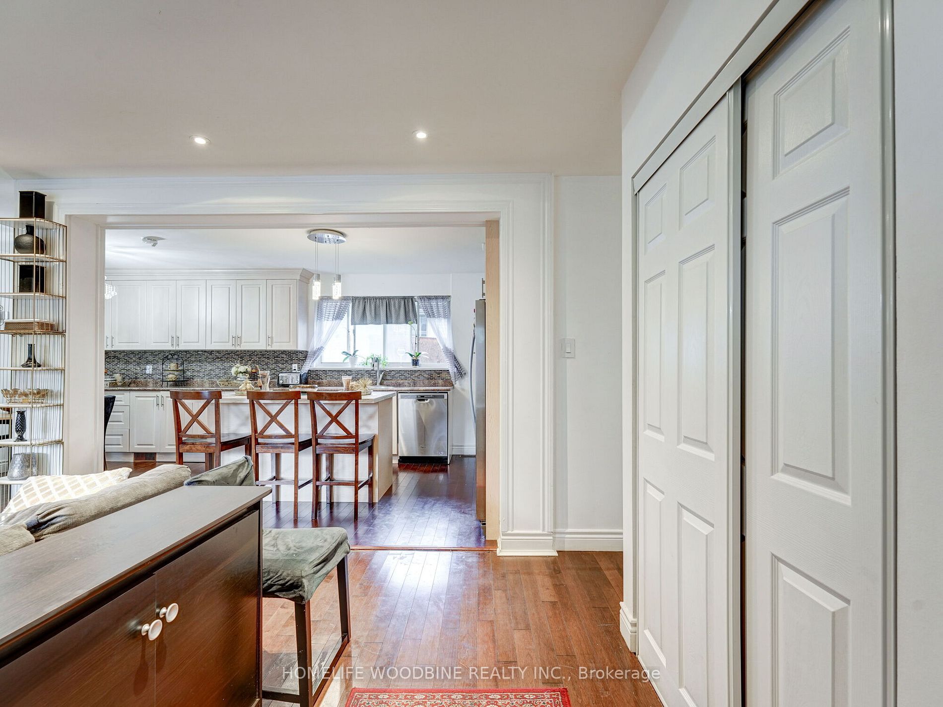 15 Woodgarden Crescent