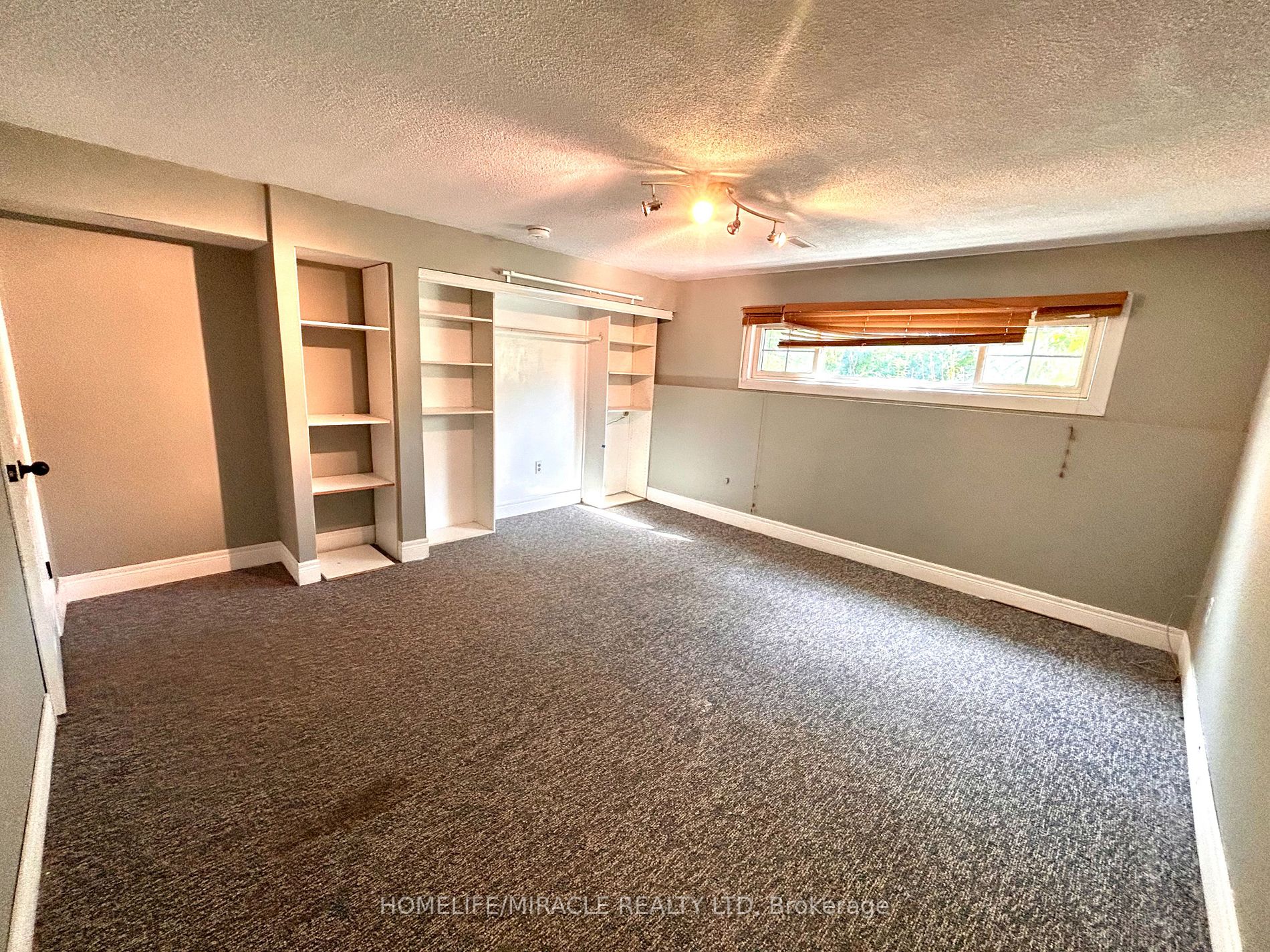696 Sheppard Ave, #Bsmt