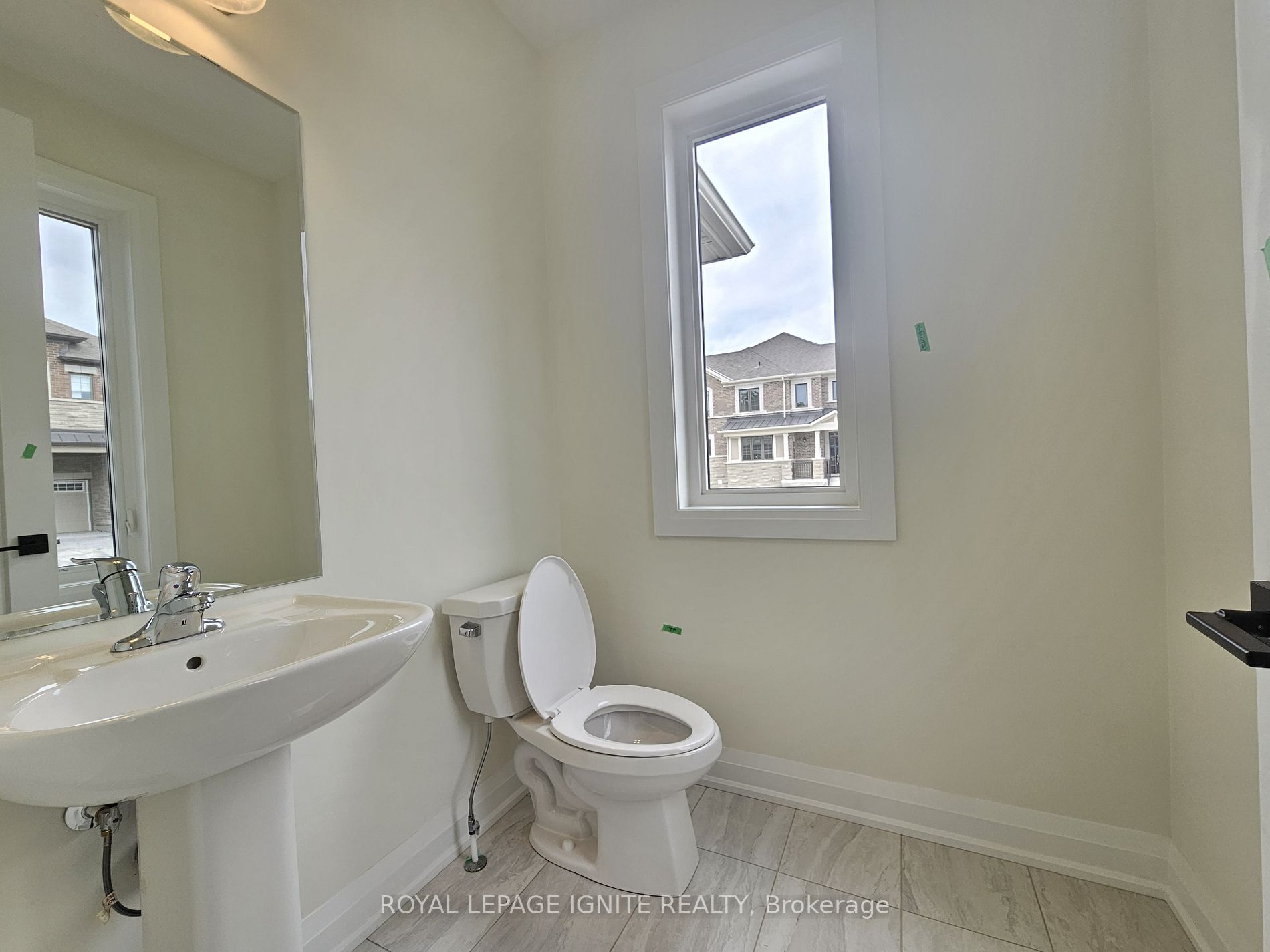 3250 Chimney Swift Cres