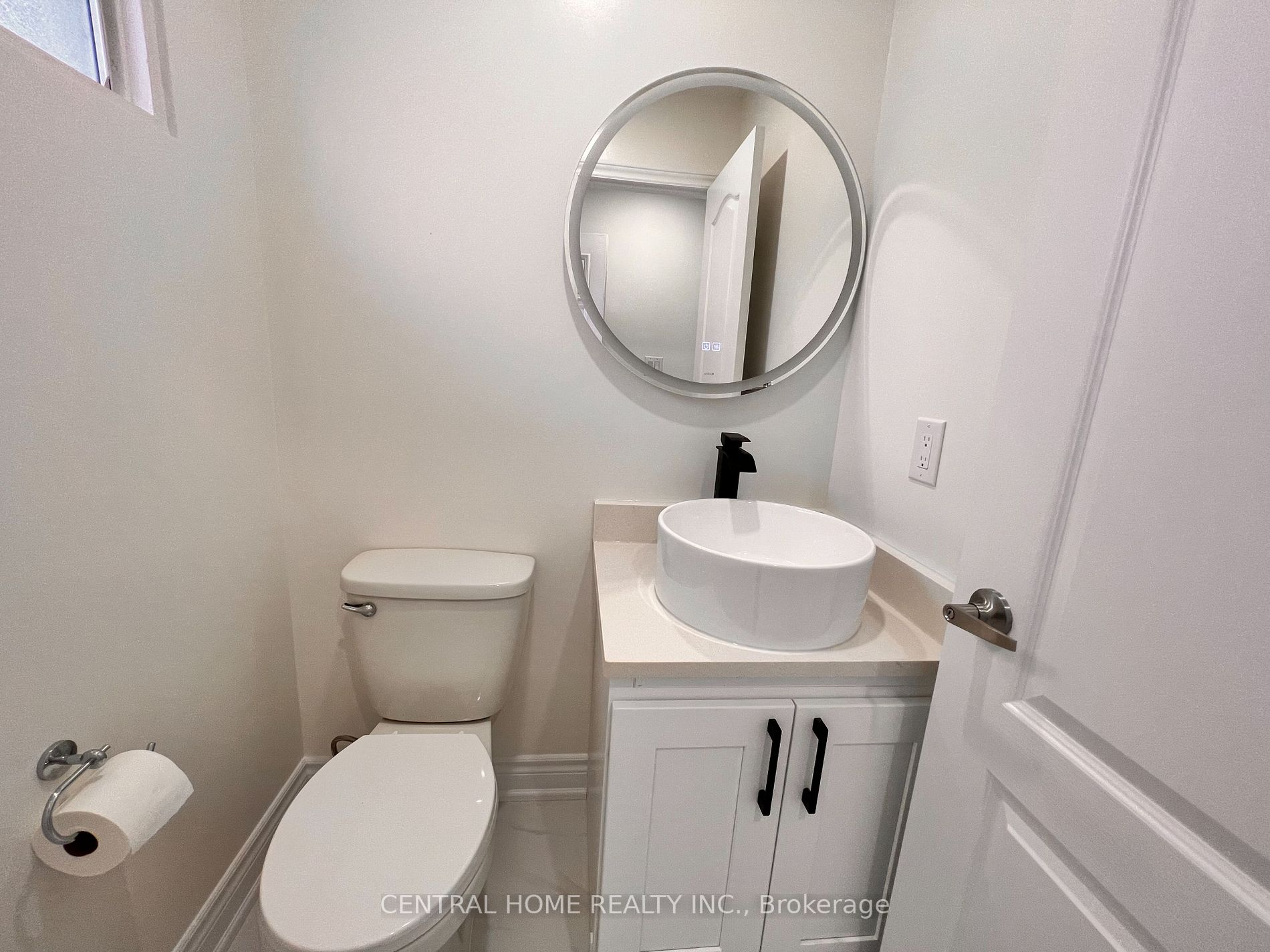 121 L'amoreaux Dr, #57