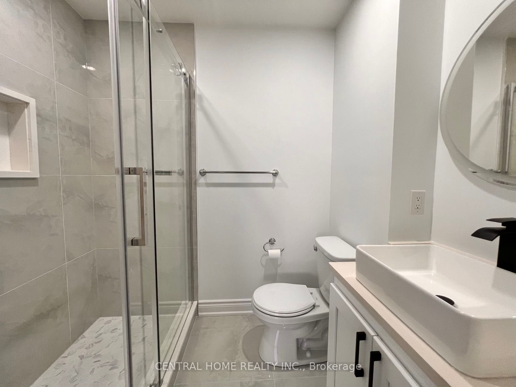 121 L'amoreaux Dr, #57