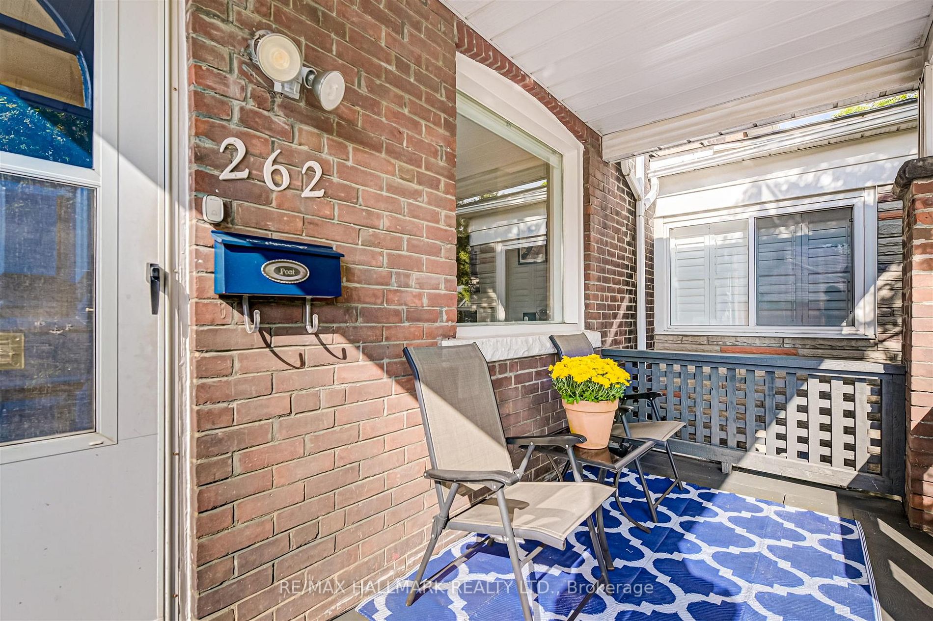 262 Mortimer Avenue