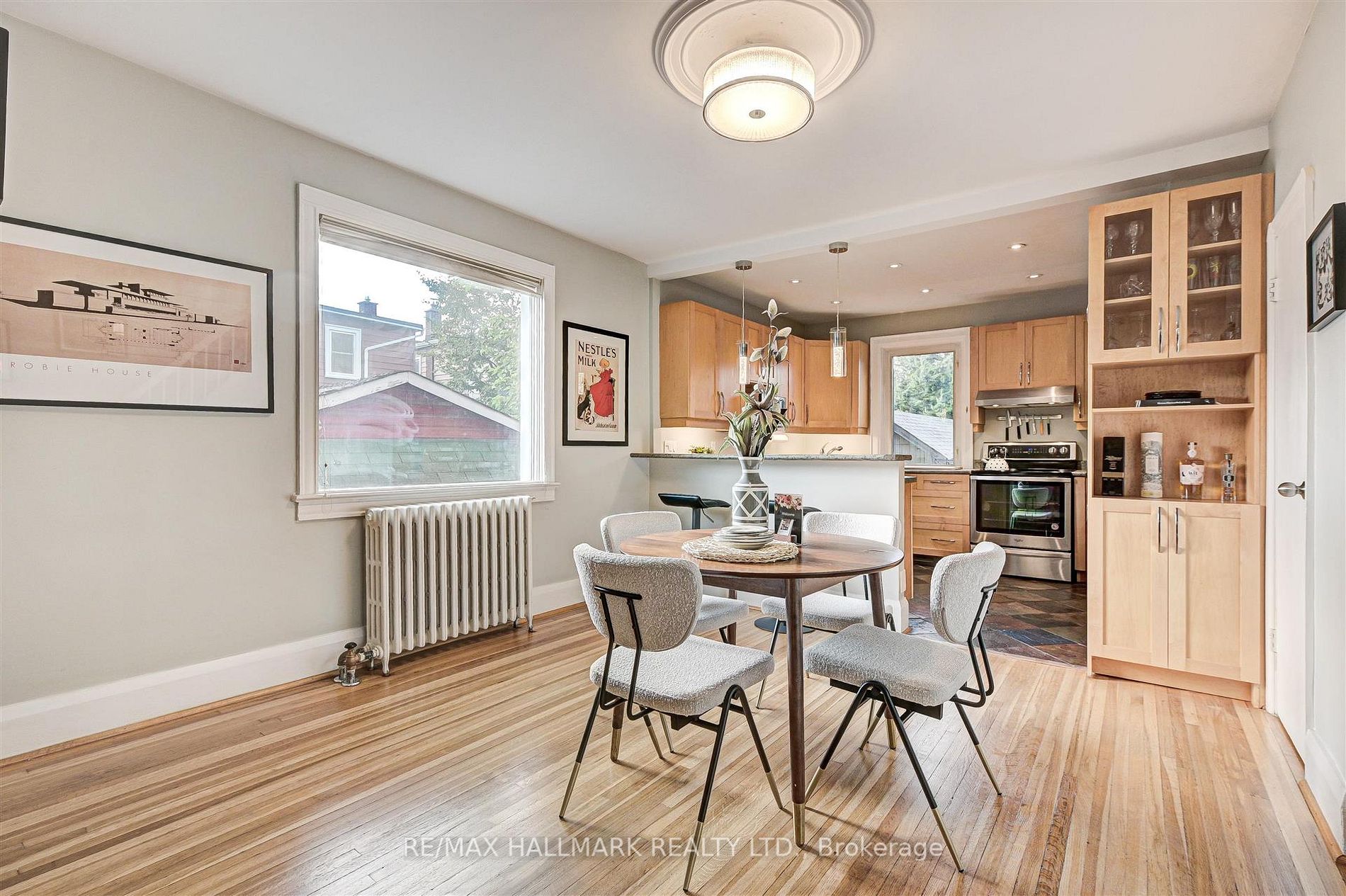 262 Mortimer Avenue