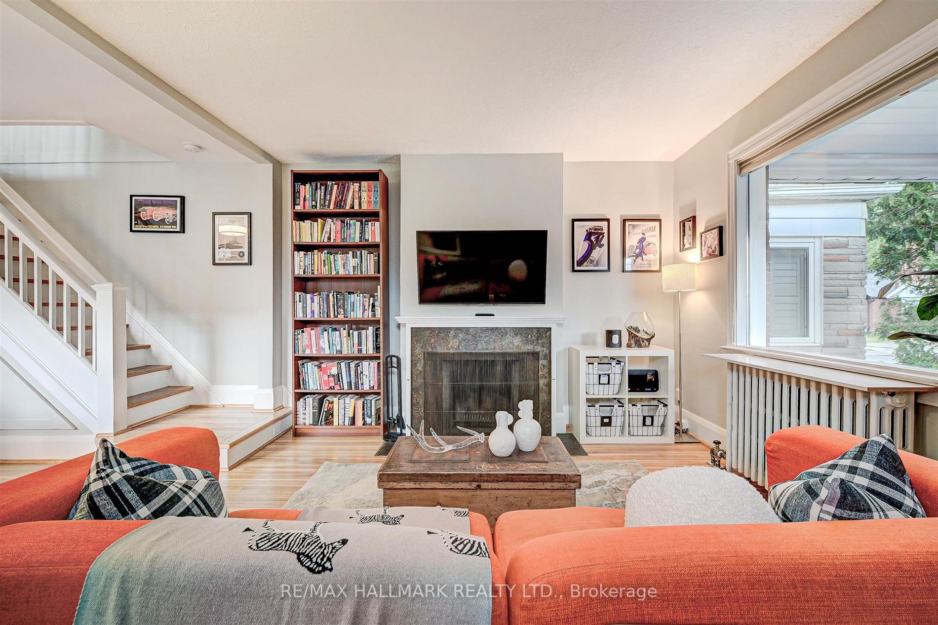 262 Mortimer Avenue