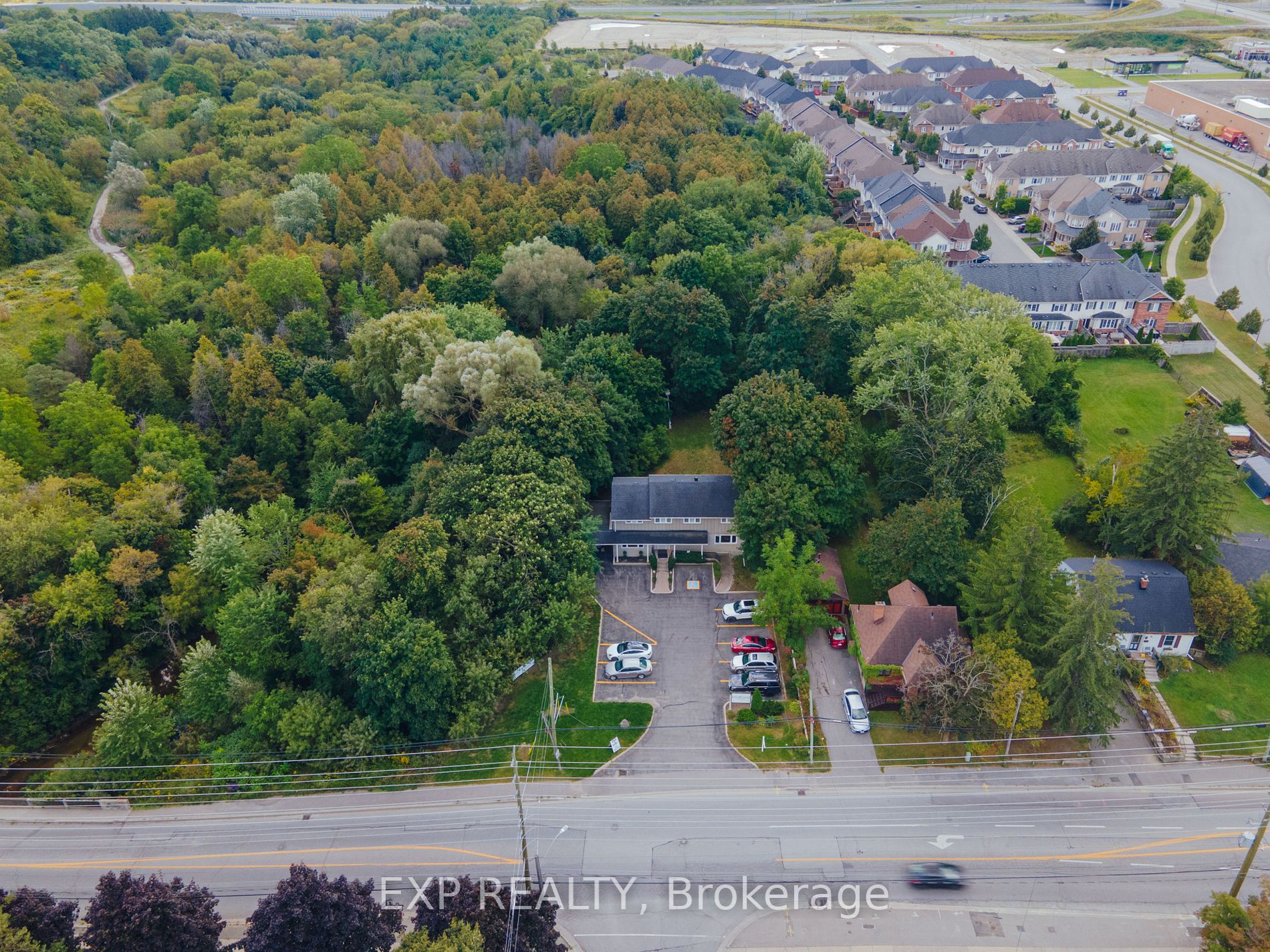 35 Winchester Rd E
