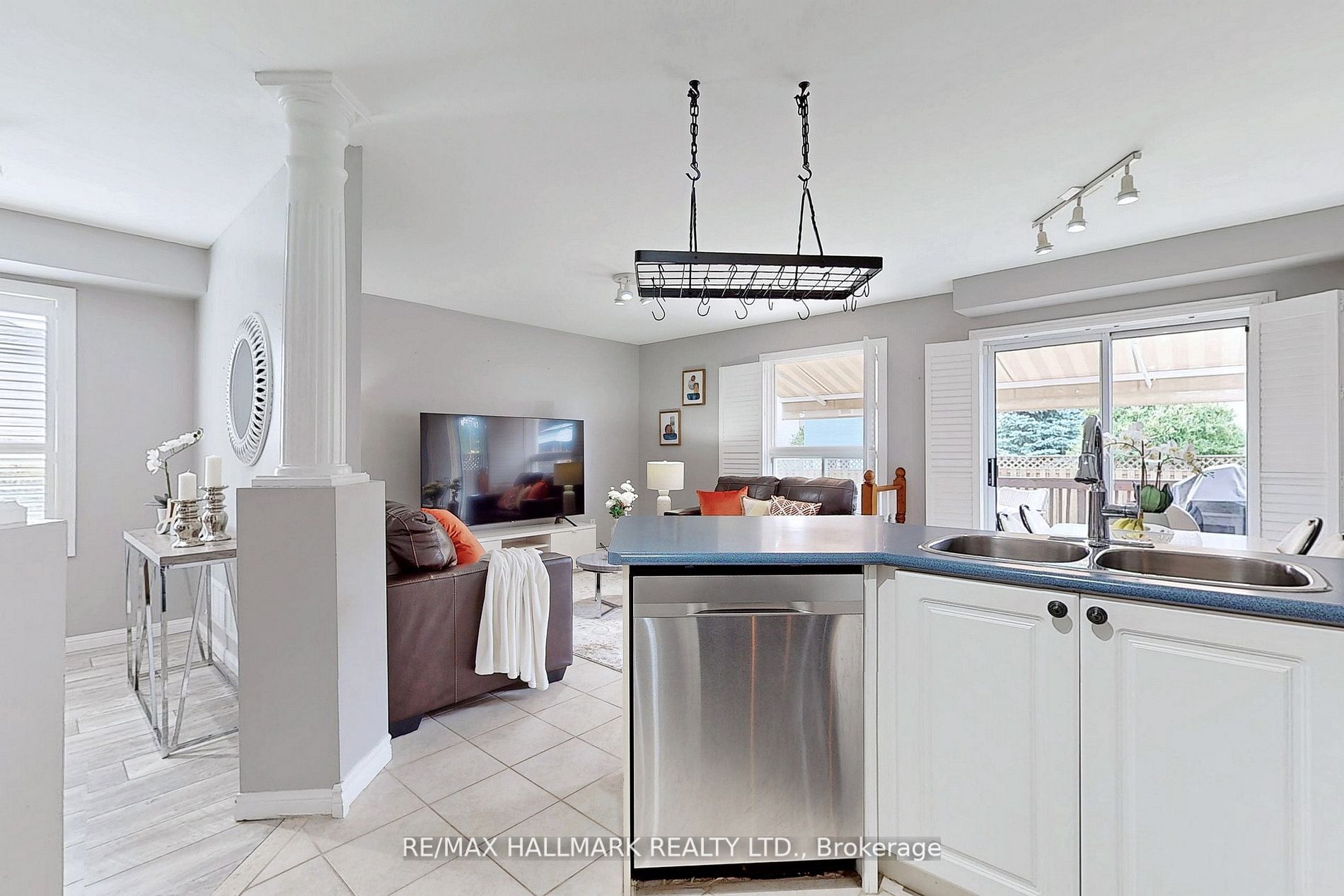 5 Shady Lane Cres