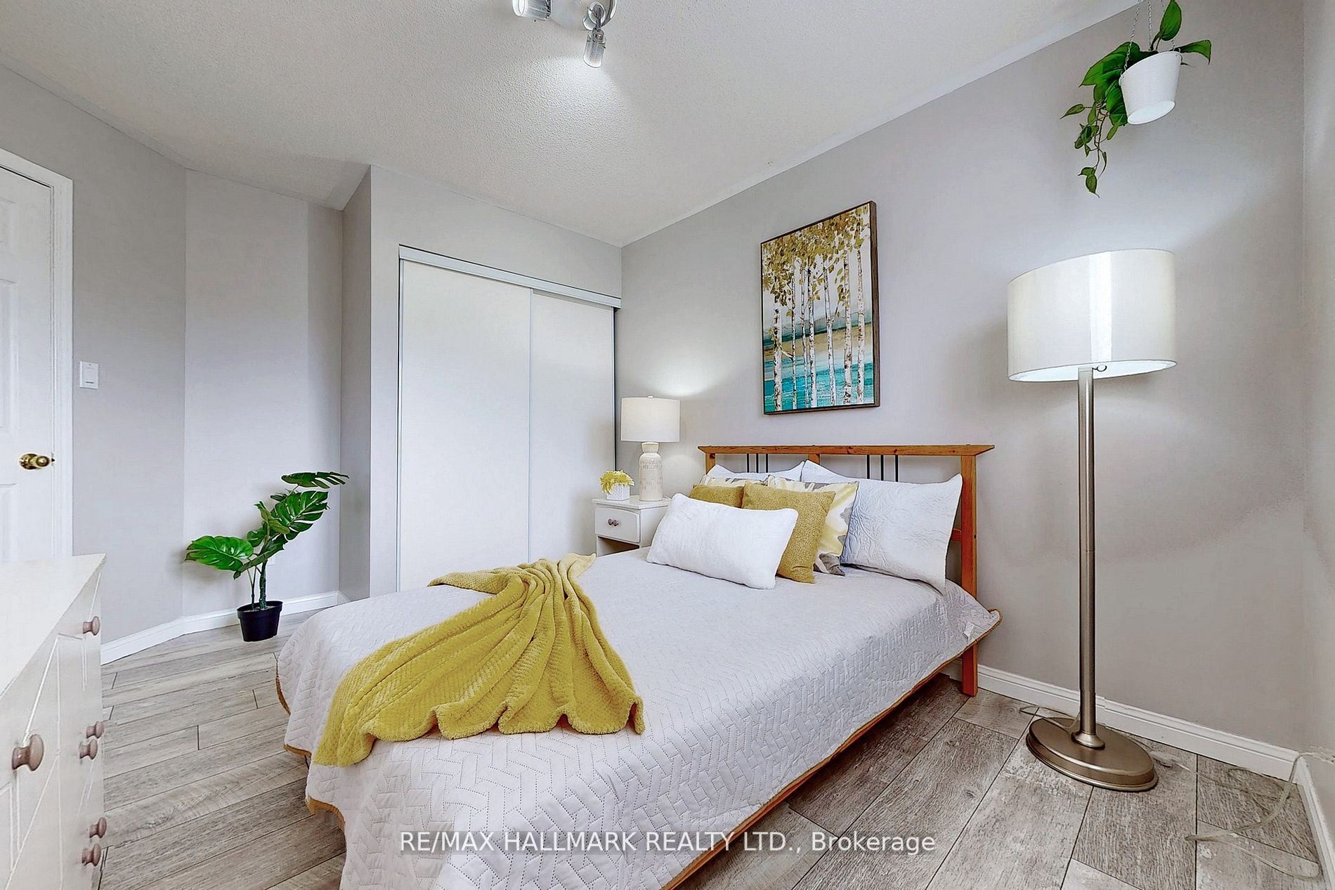 5 Shady Lane Cres