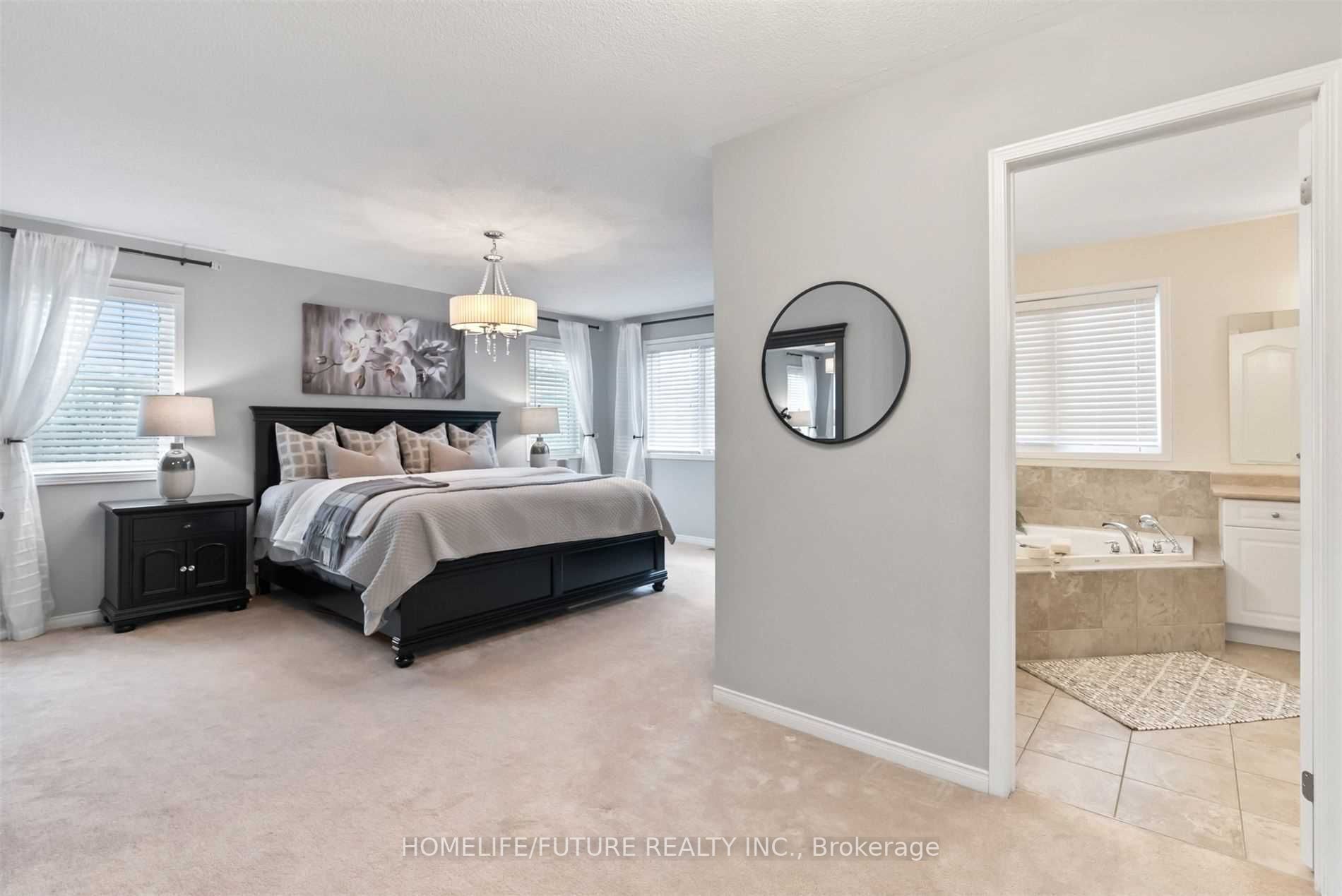 1381 Clearbrook Dr