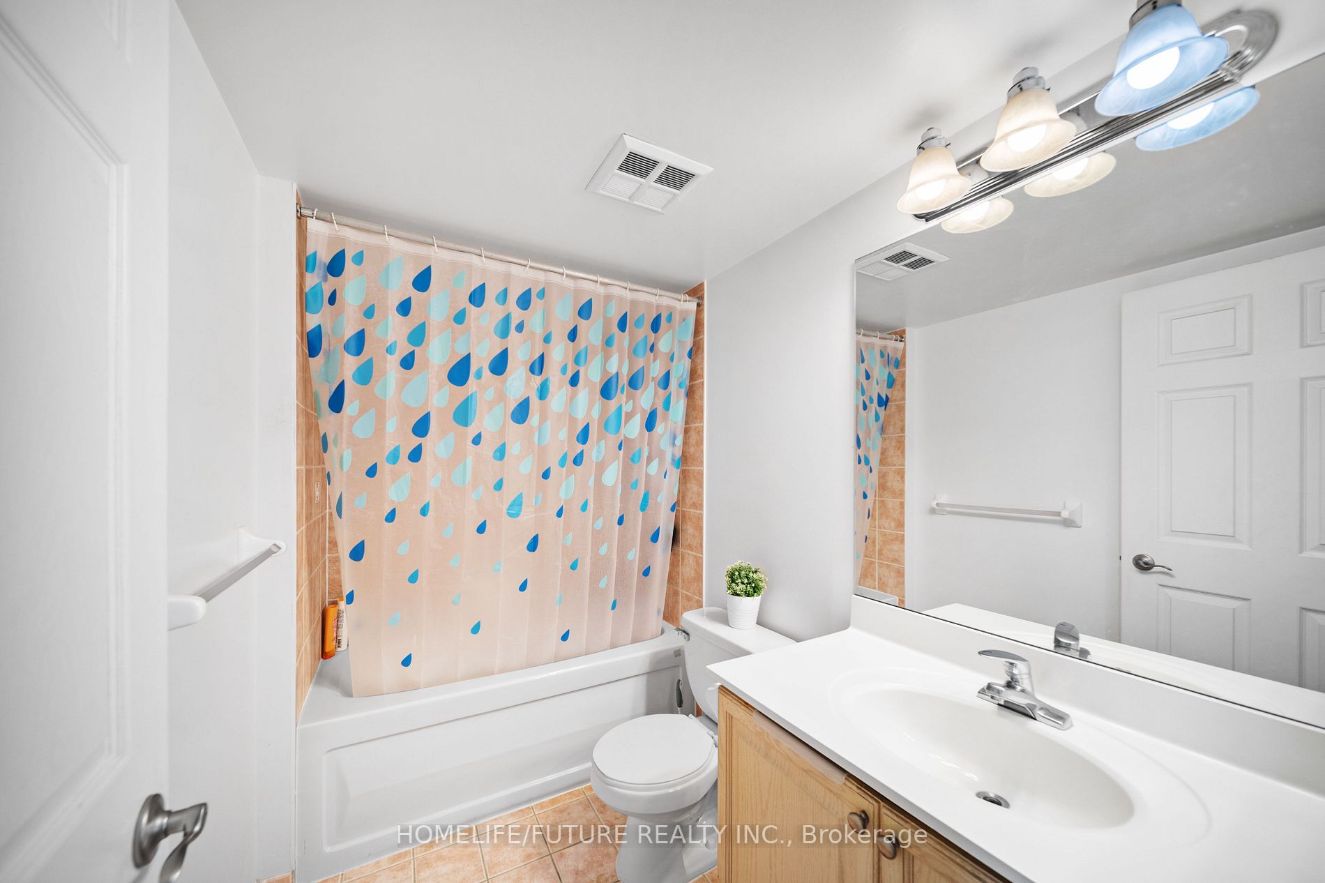 61 Town Centre Court, #2105