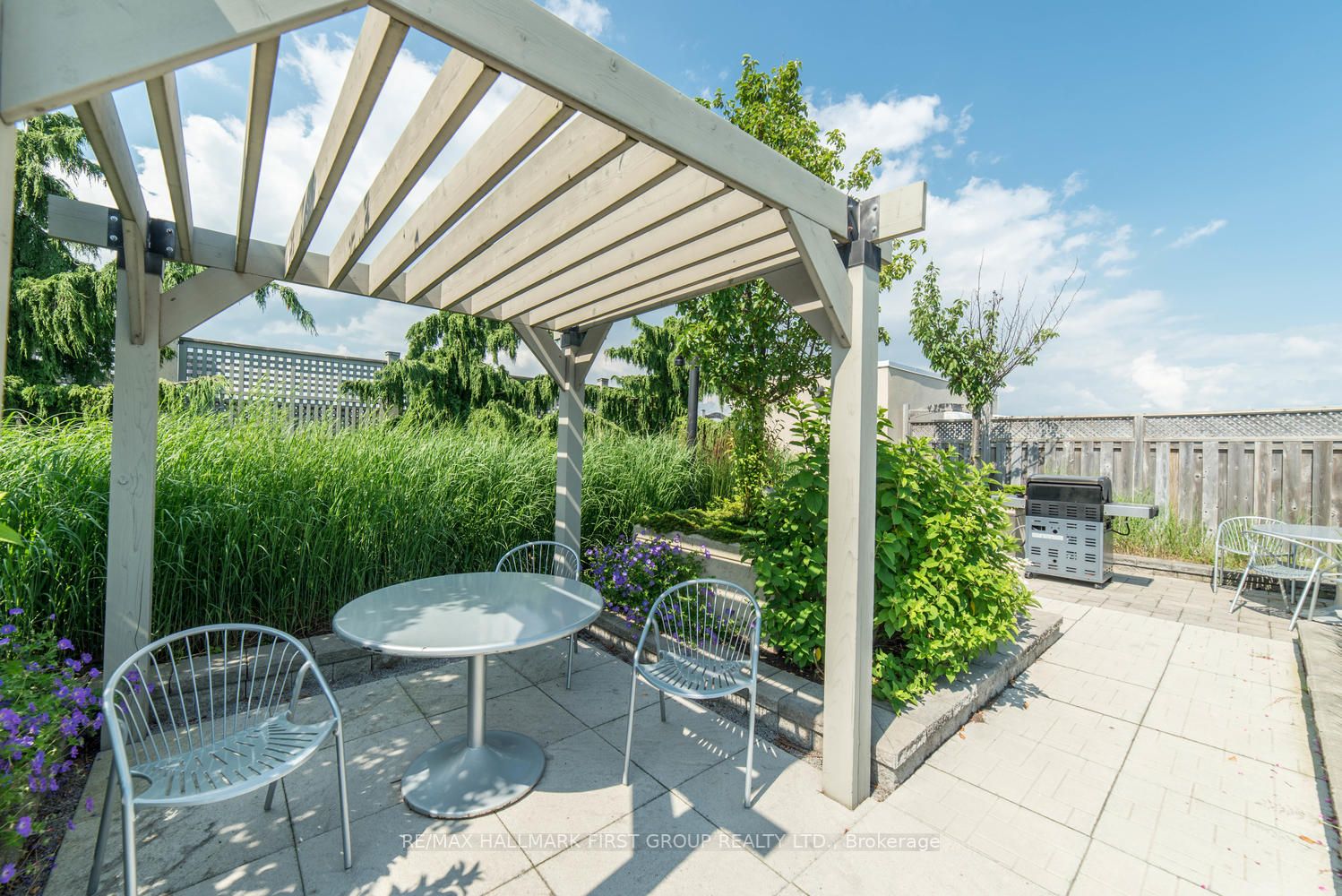 1600 Charles St, #707
