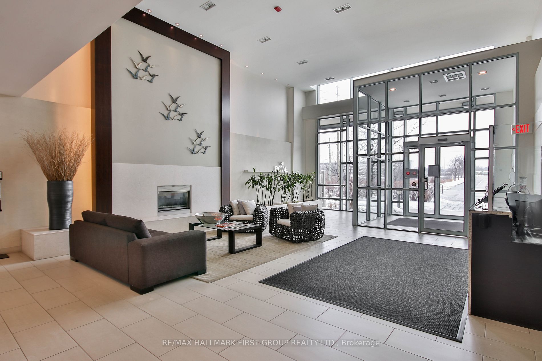 1600 Charles St, #707