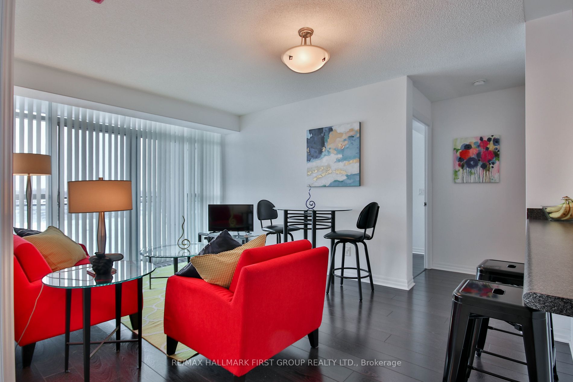 1600 Charles St, #707