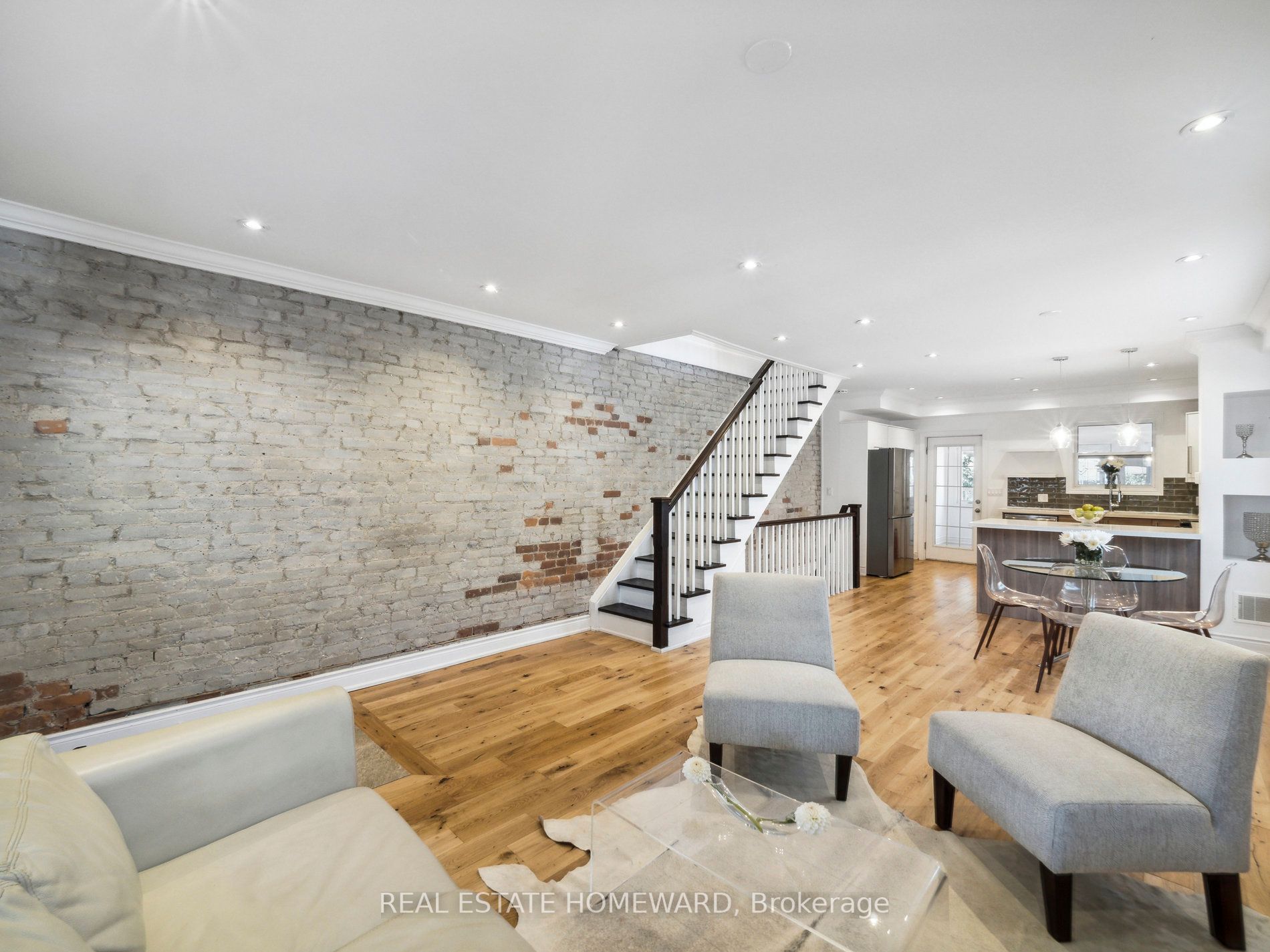 102 Rushbrooke Avenue