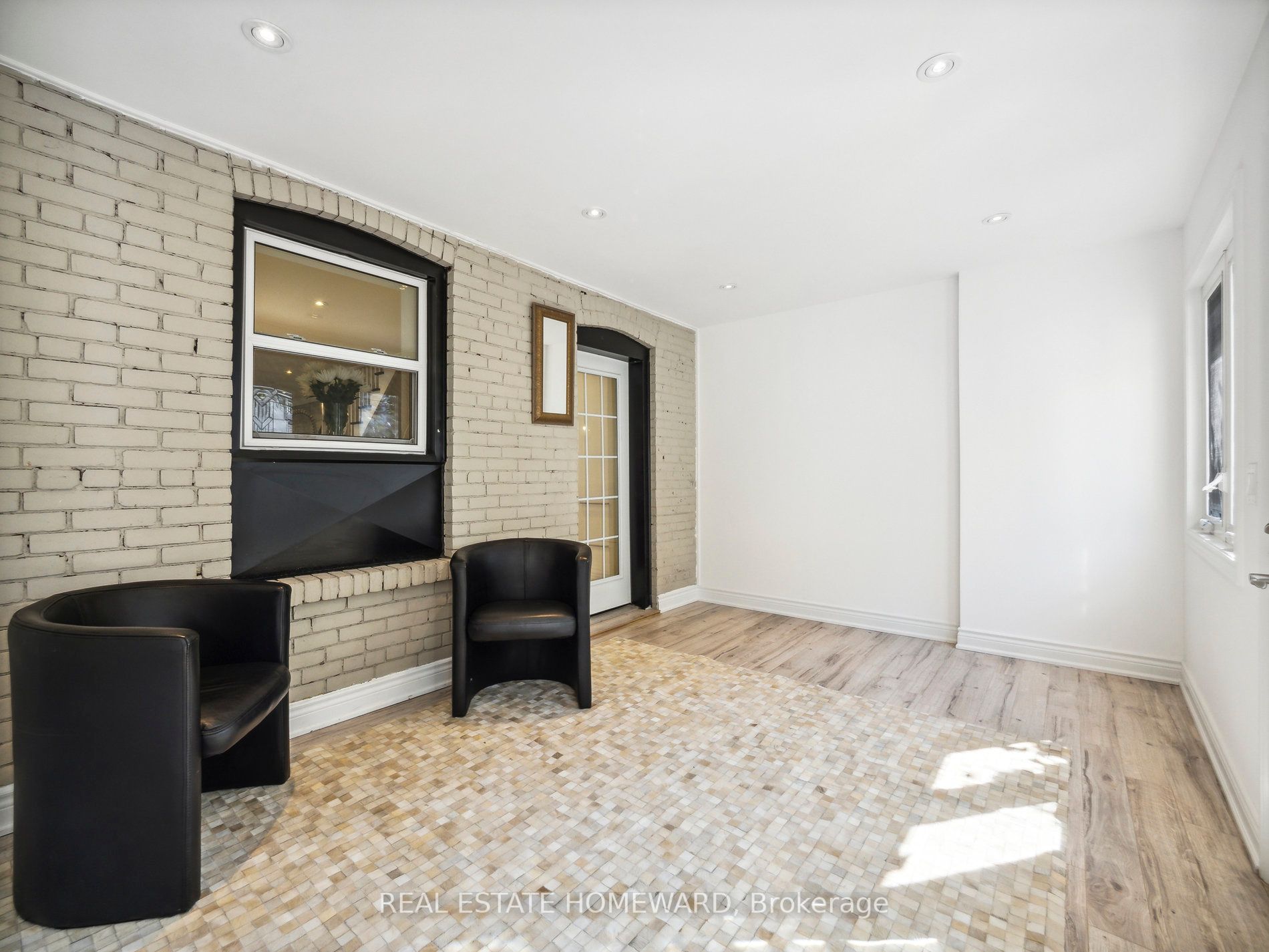 102 Rushbrooke Avenue