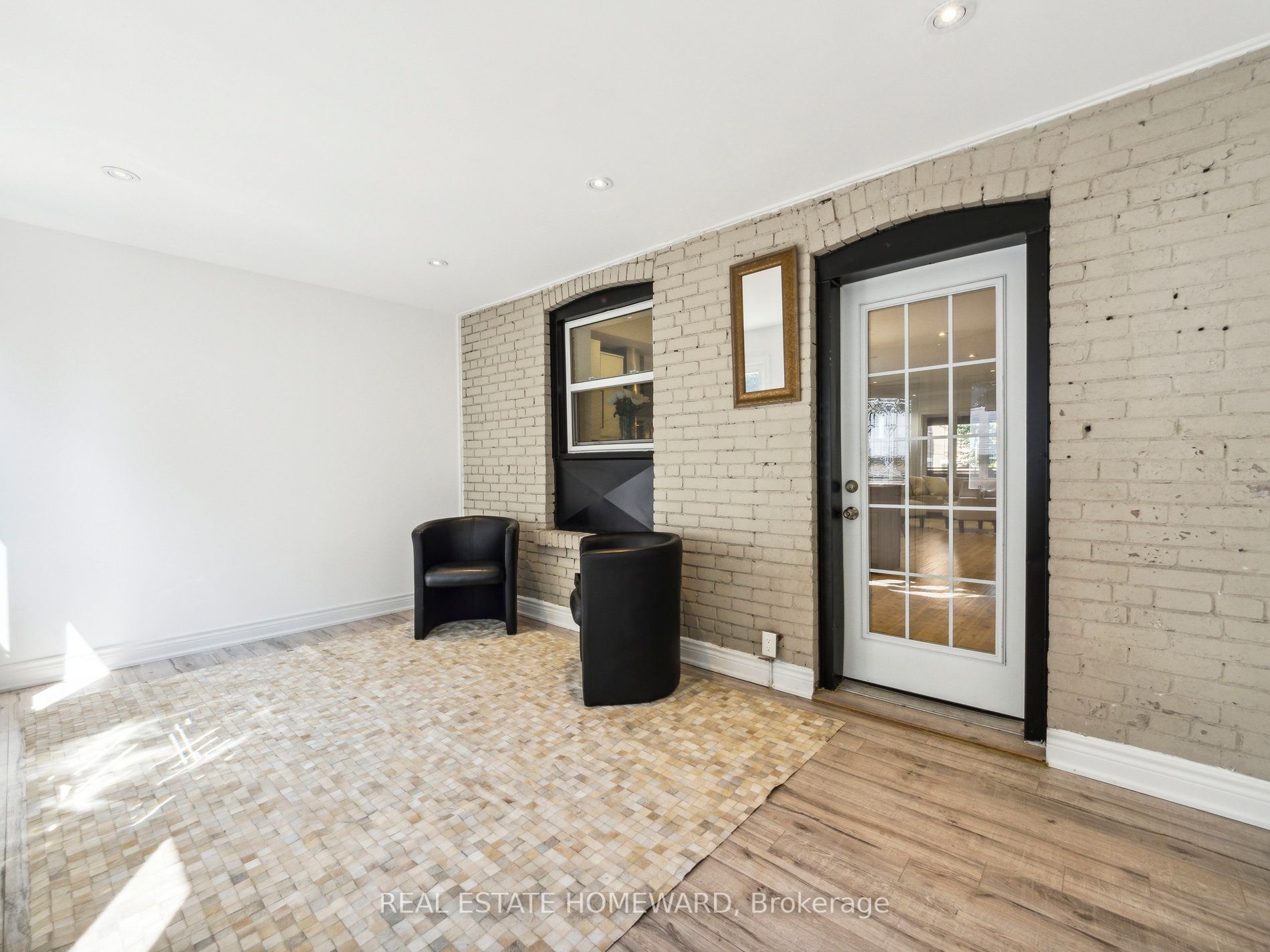 102 Rushbrooke Avenue