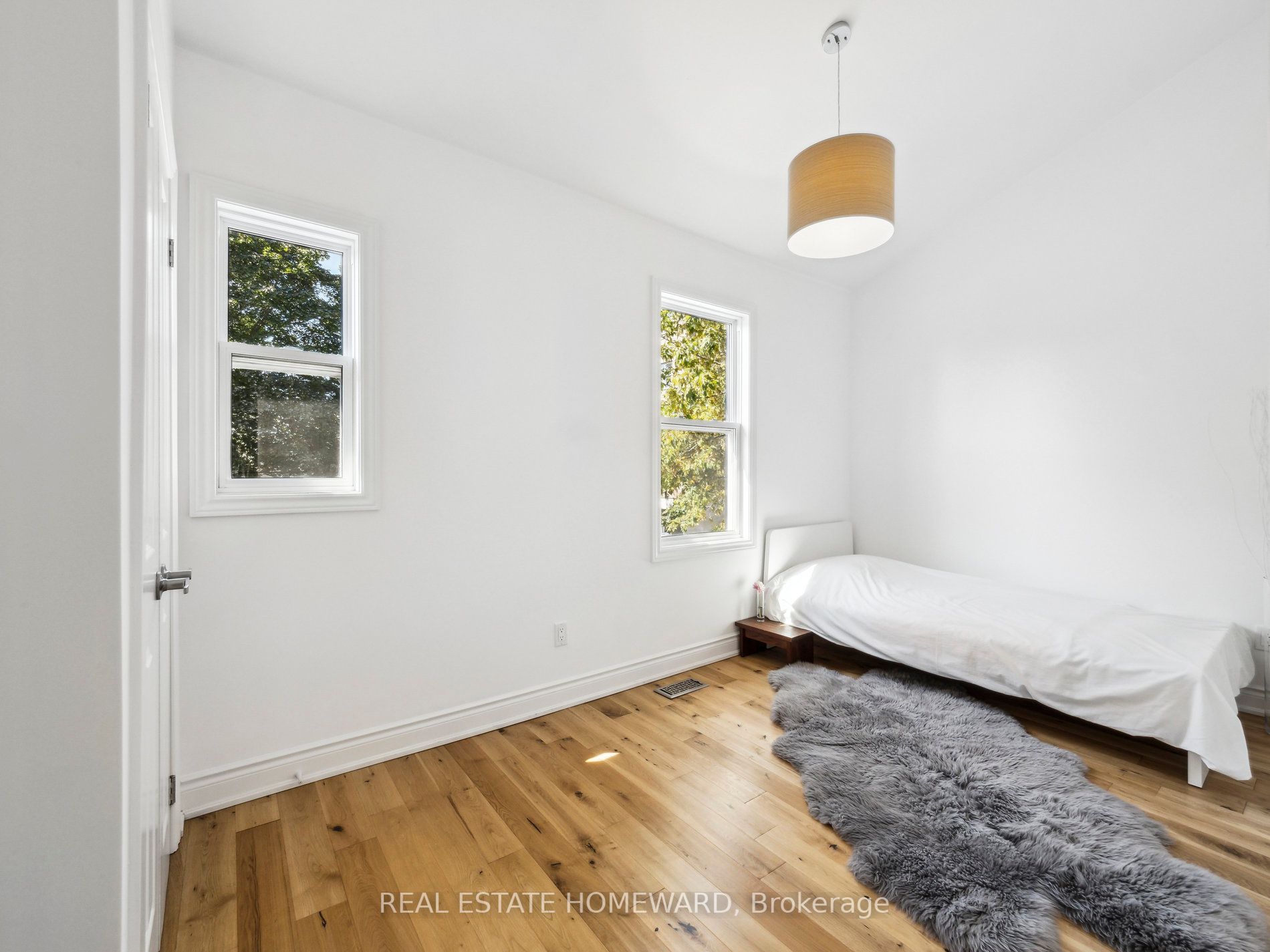 102 Rushbrooke Avenue