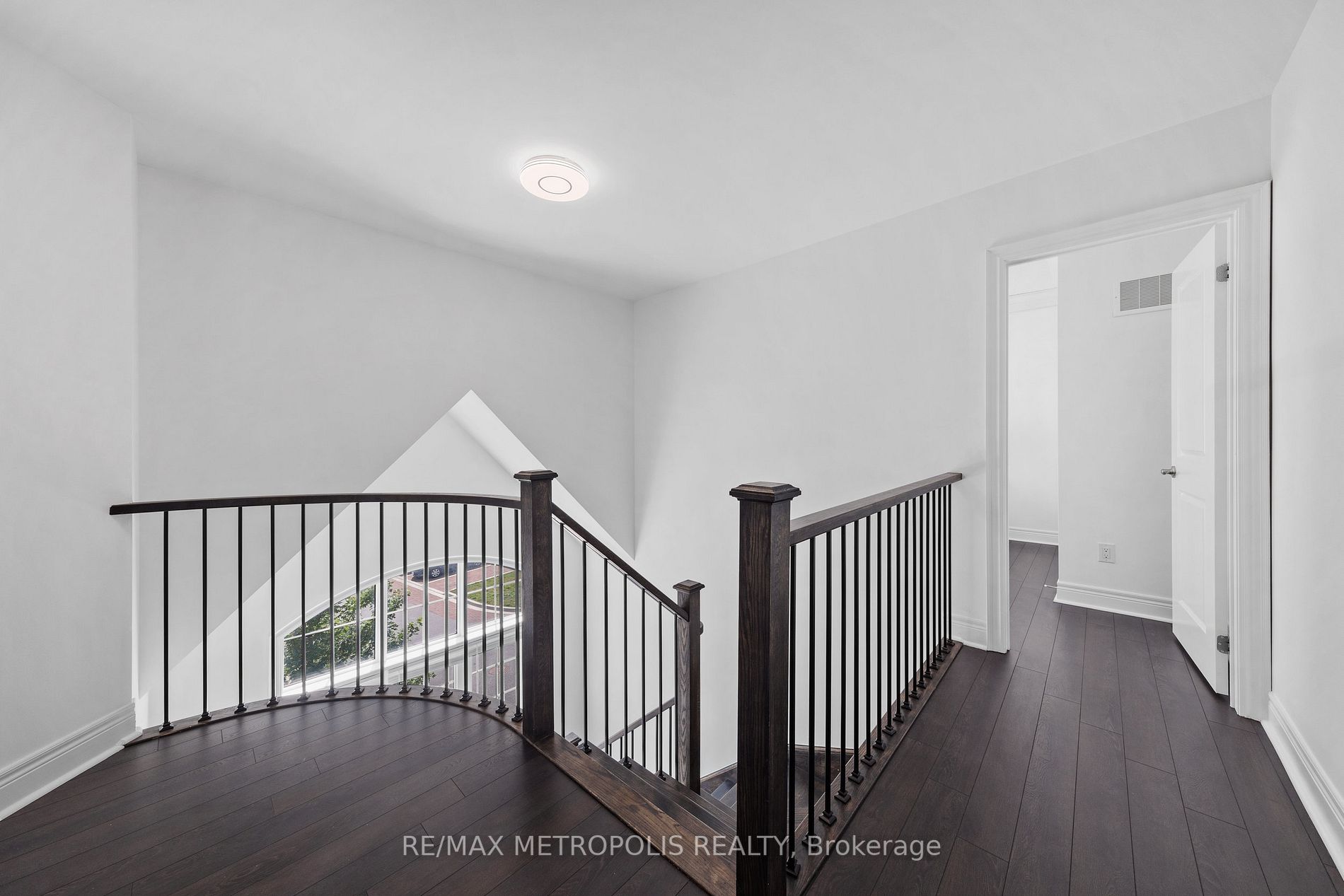 285 Finch Avenue, #19