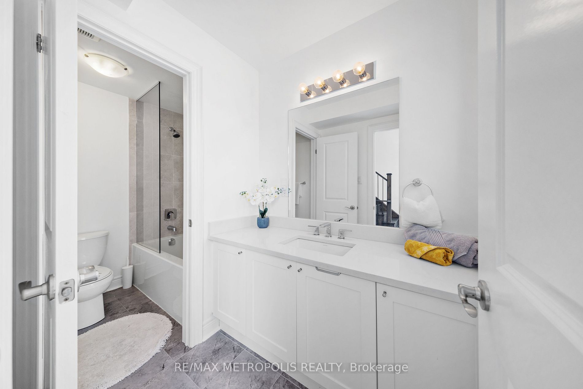 285 Finch Avenue, #19