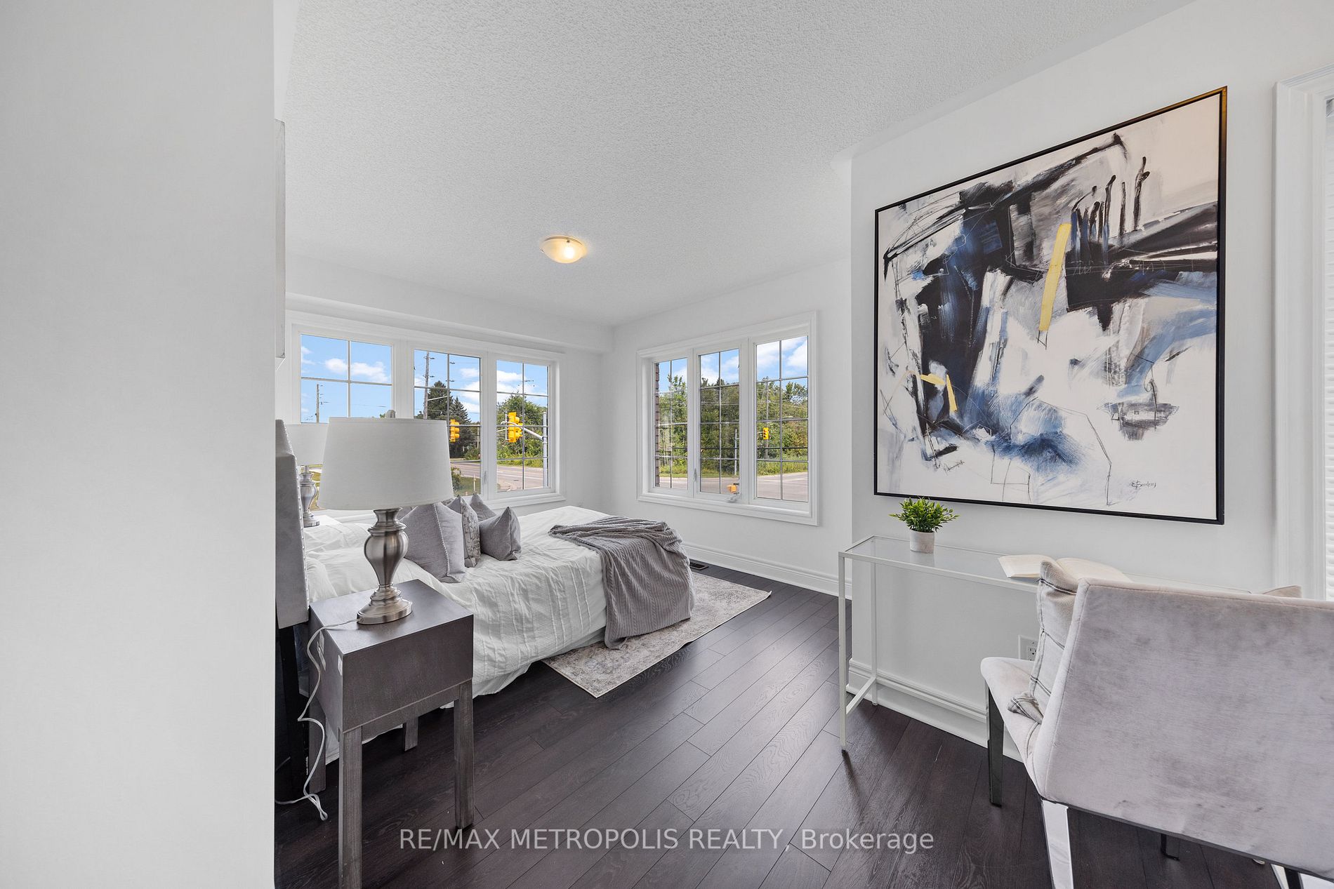 285 Finch Avenue, #19