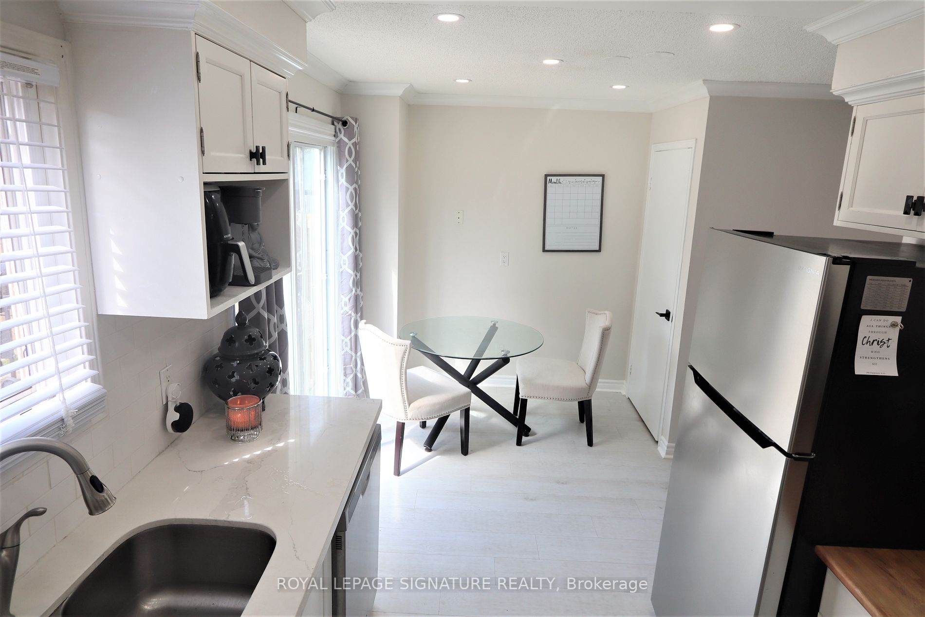 1436 Outlet Drive