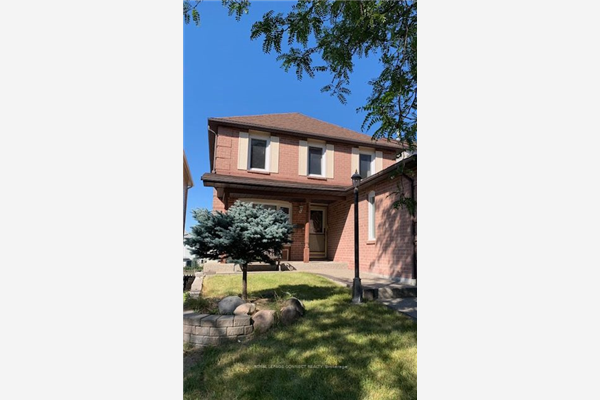 8 Ducatel Cres, Ajax