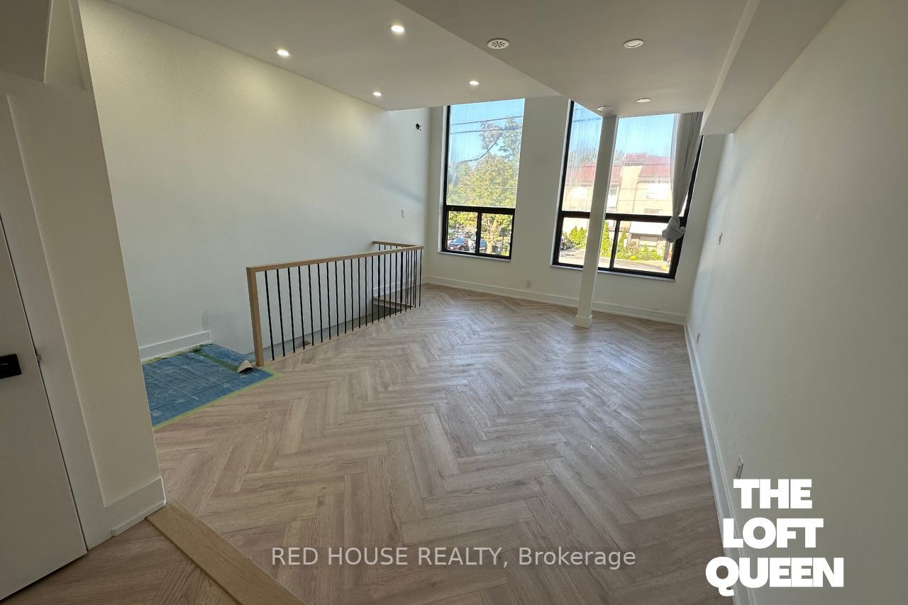 861 O'connor Dr, #2