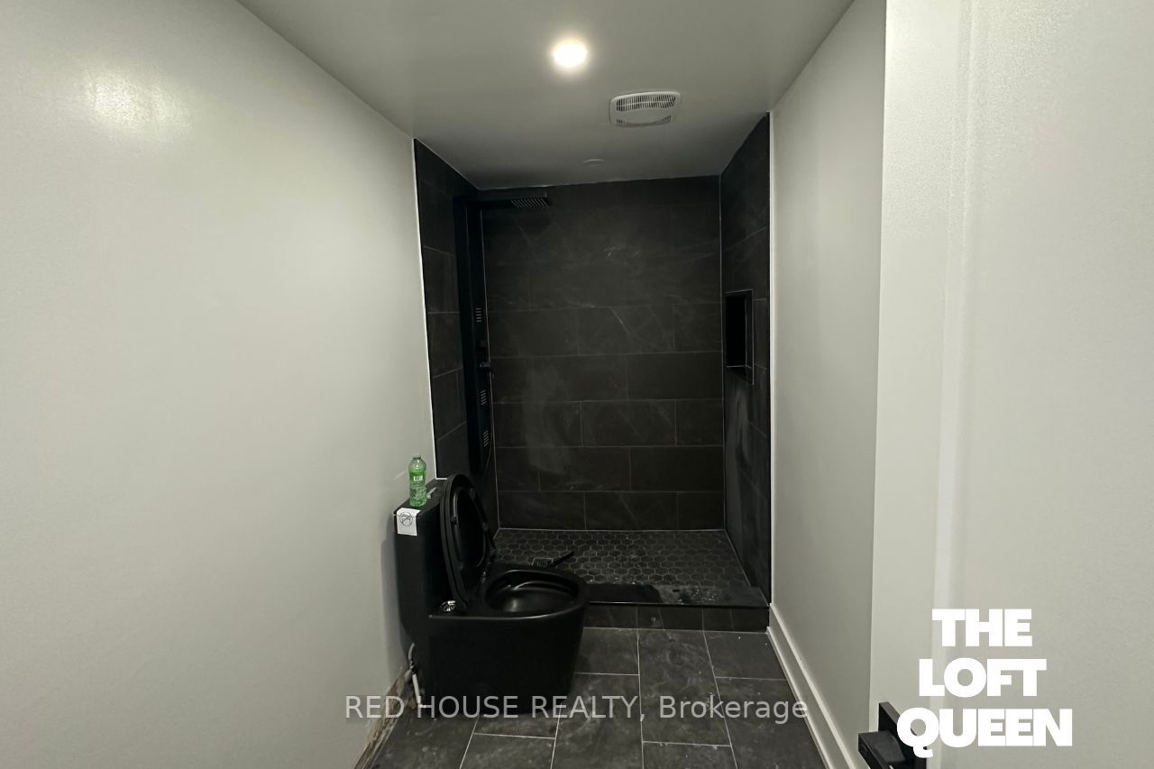 861 O'connor Dr, #2