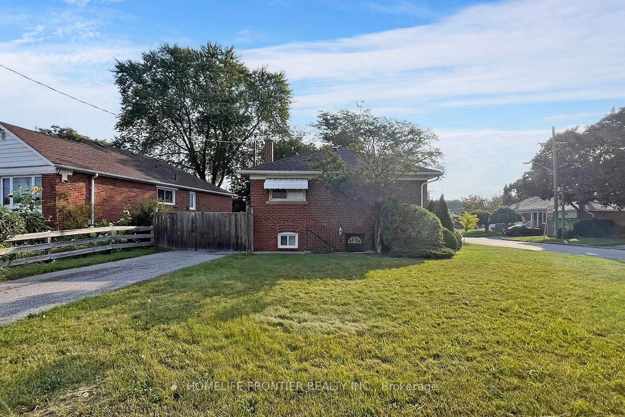 2 Kellyvale Rd