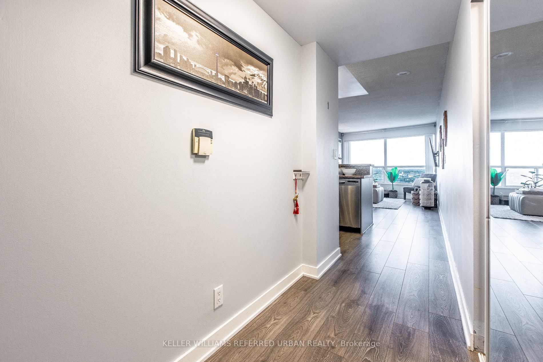 38 Lee Centre Drive N, #2602